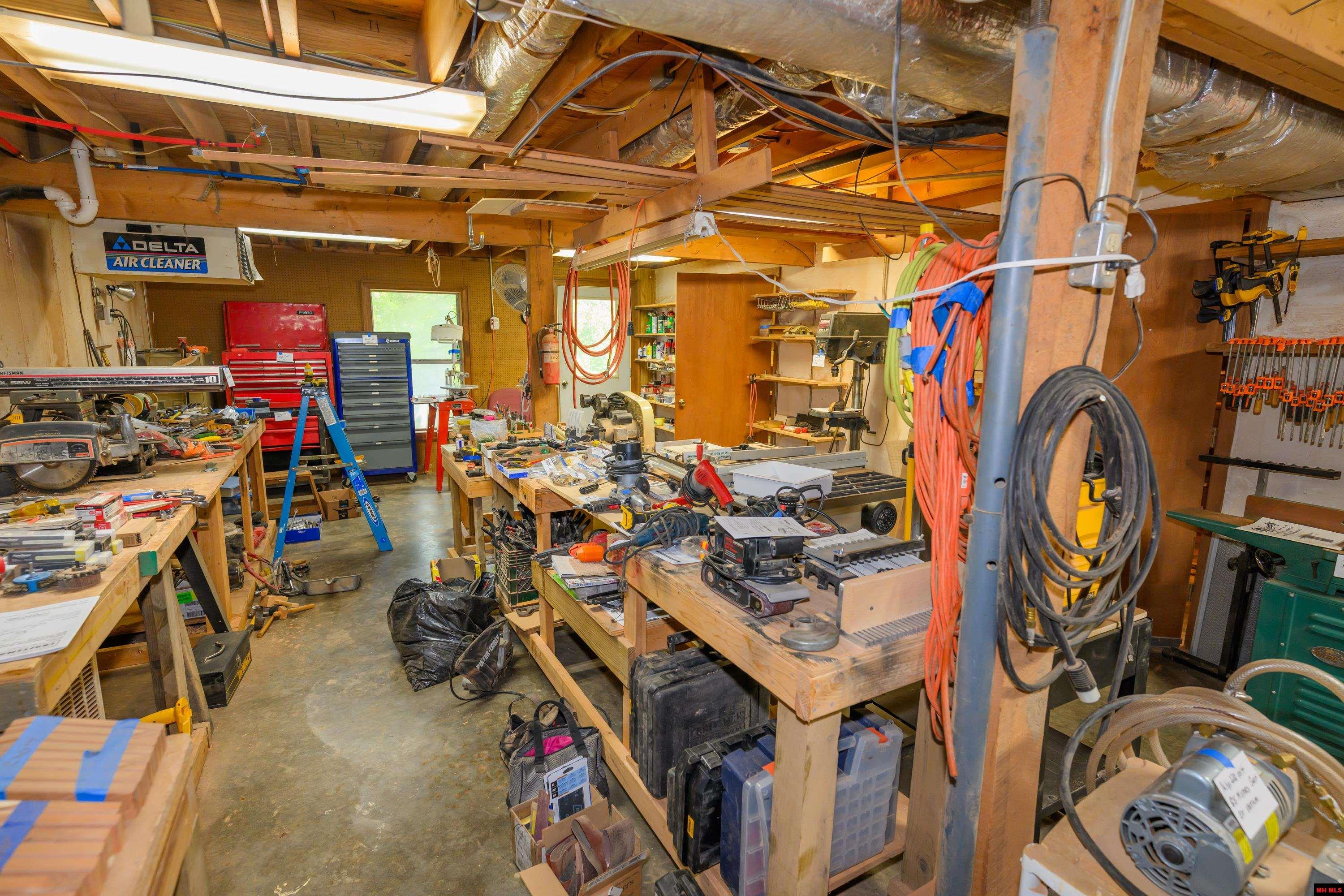 3085 SYCAMORE SPRINGS ROAD Mountain Home, AR