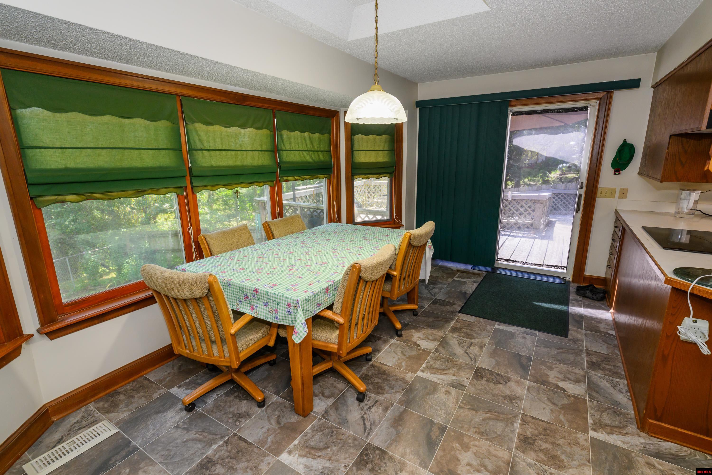 3085 SYCAMORE SPRINGS ROAD Mountain Home, AR