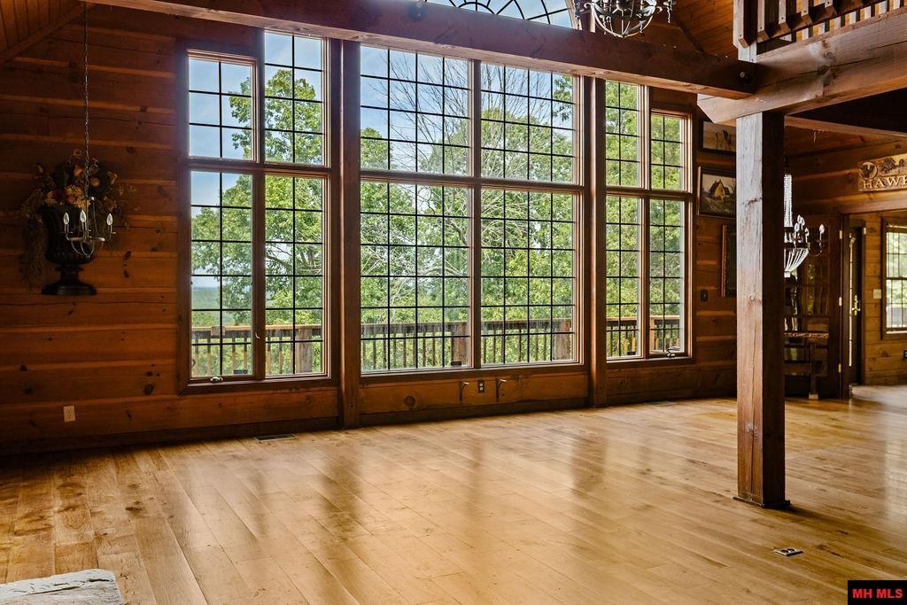 15 VICTORIA LANE Gamaliel, AR