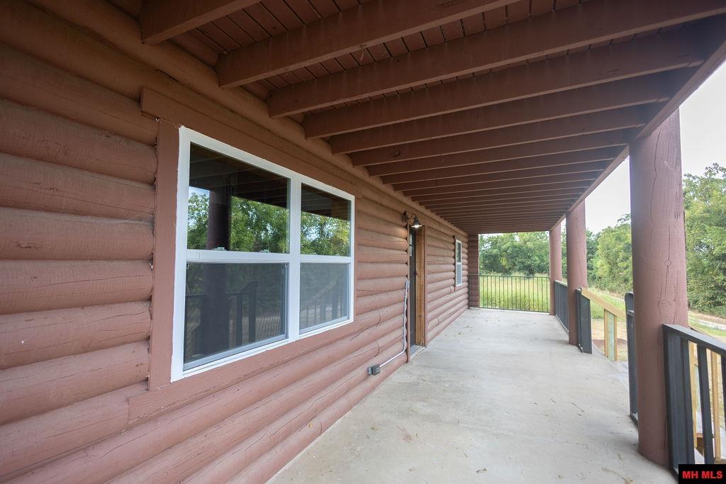 2259 Ledge Rock Road