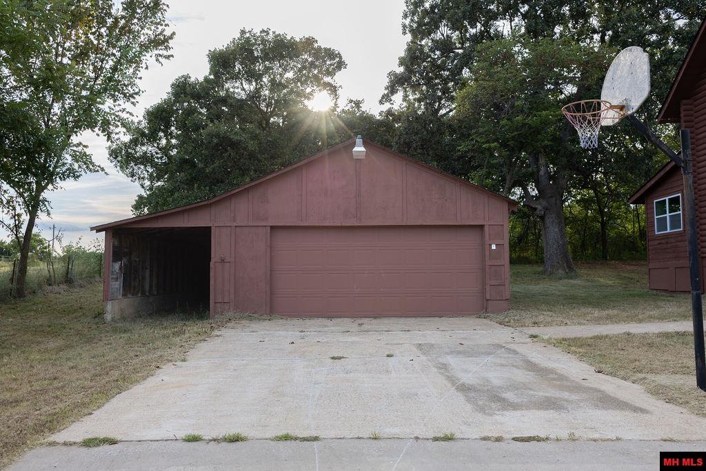 2259 Ledge Rock Road