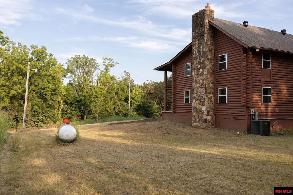 2259 Ledge Rock Road