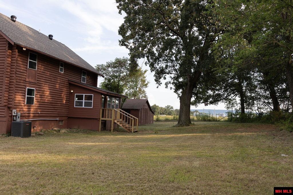 2259 Ledge Rock Road