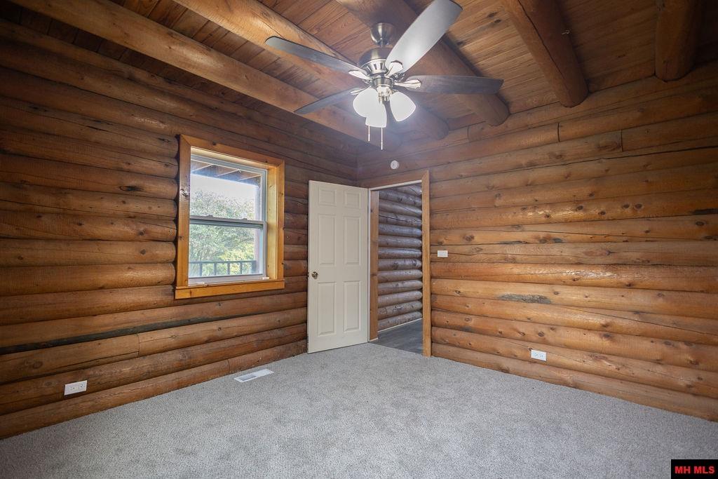 2259 Ledge Rock Road