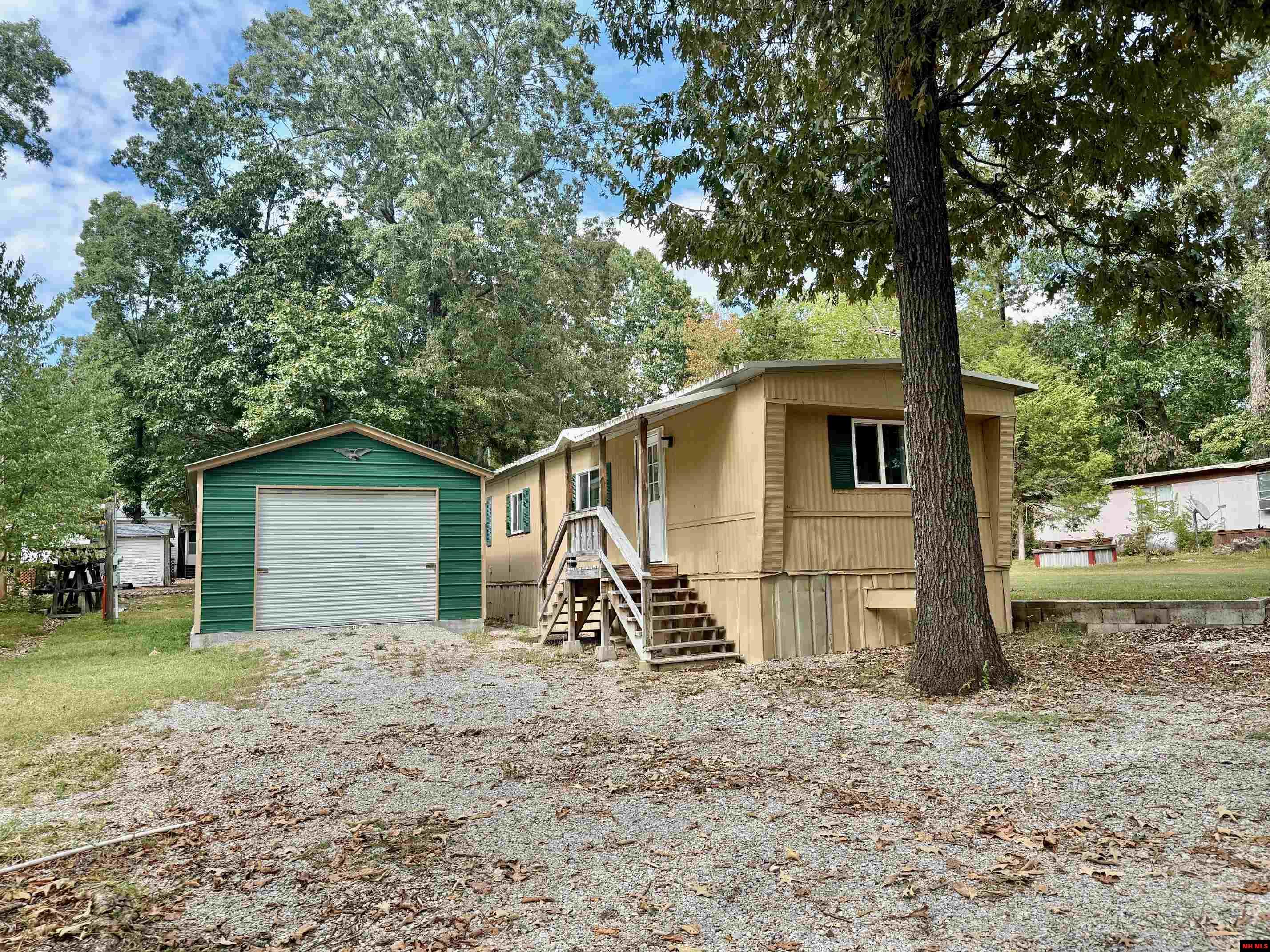 510 MAPLE AVENUE Bull Shoals, AR