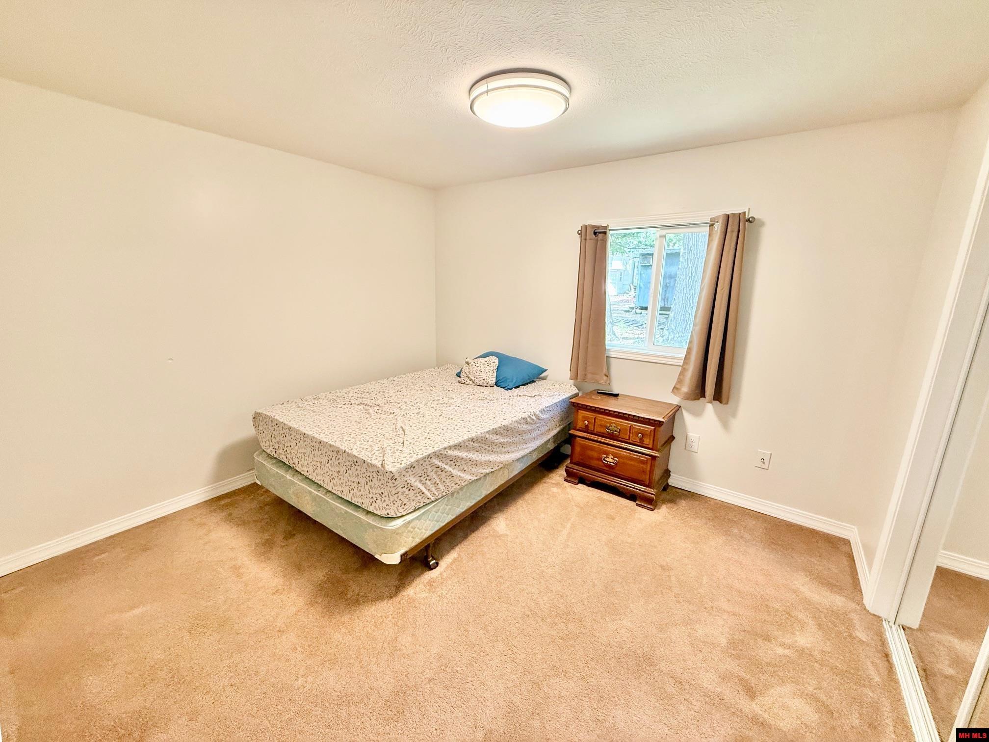 510 MAPLE AVENUE Bull Shoals, AR