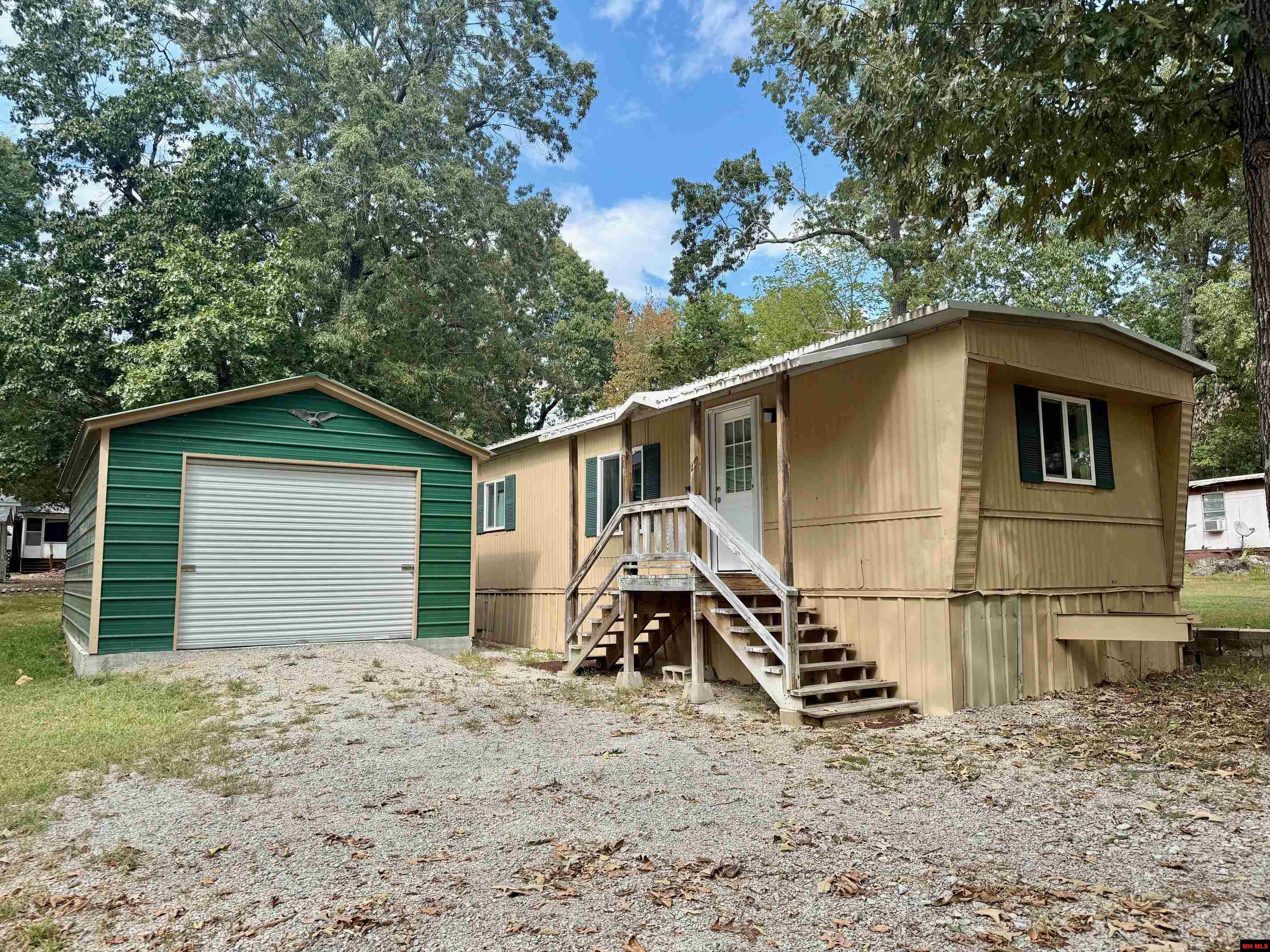 510 MAPLE AVENUE Bull Shoals, AR