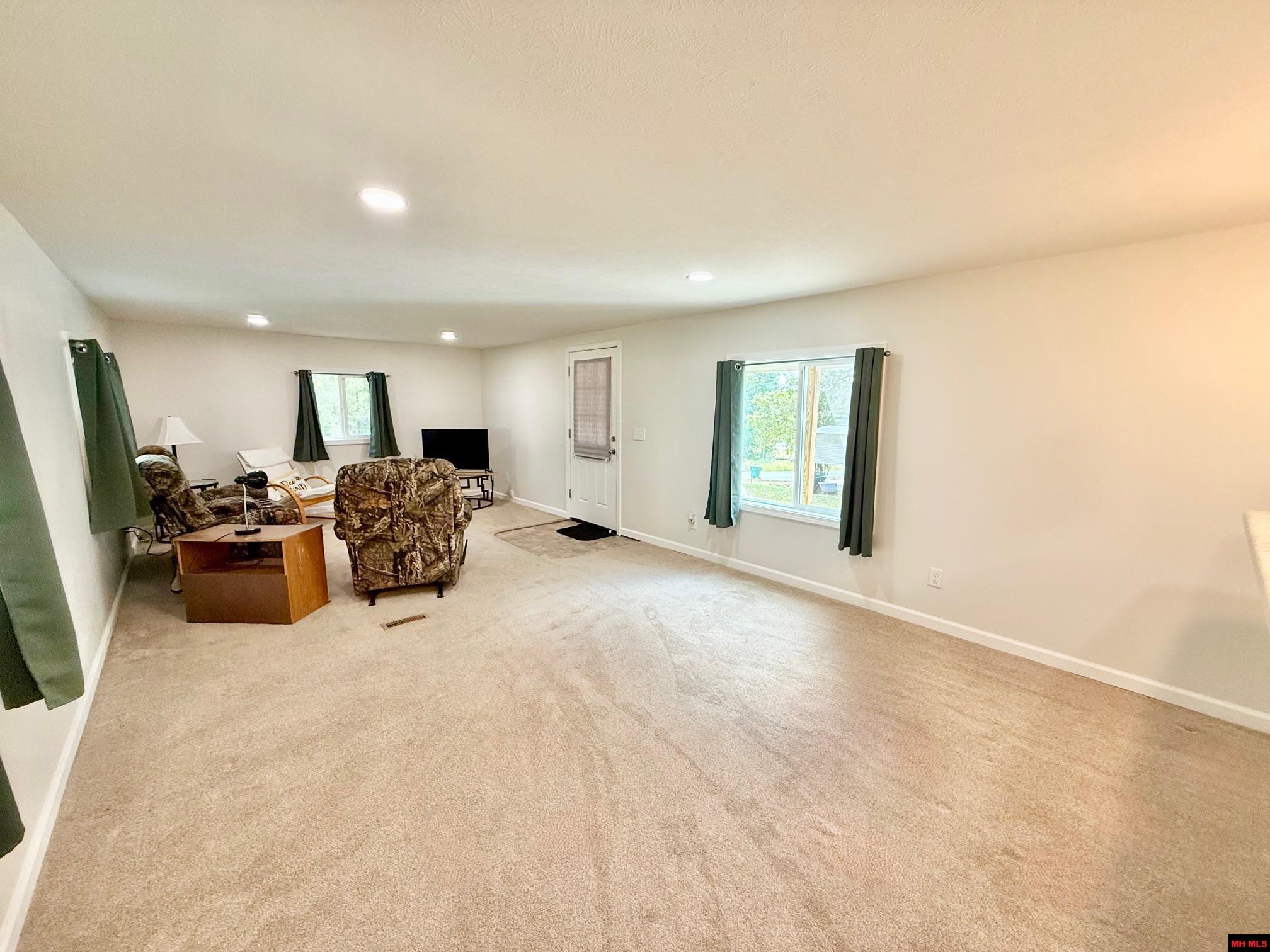 510 MAPLE AVENUE Bull Shoals, AR