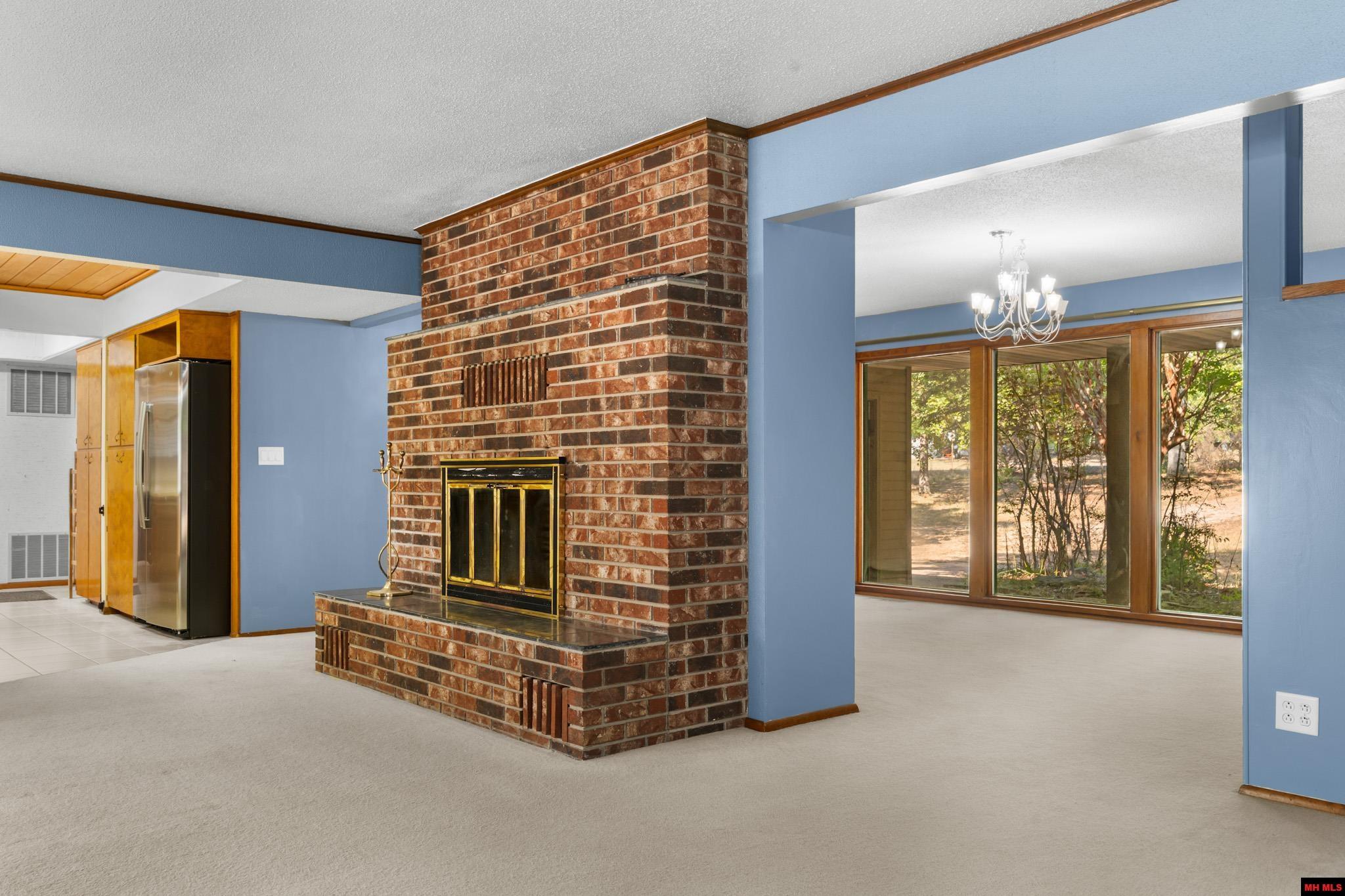 462 Howard Creek Road