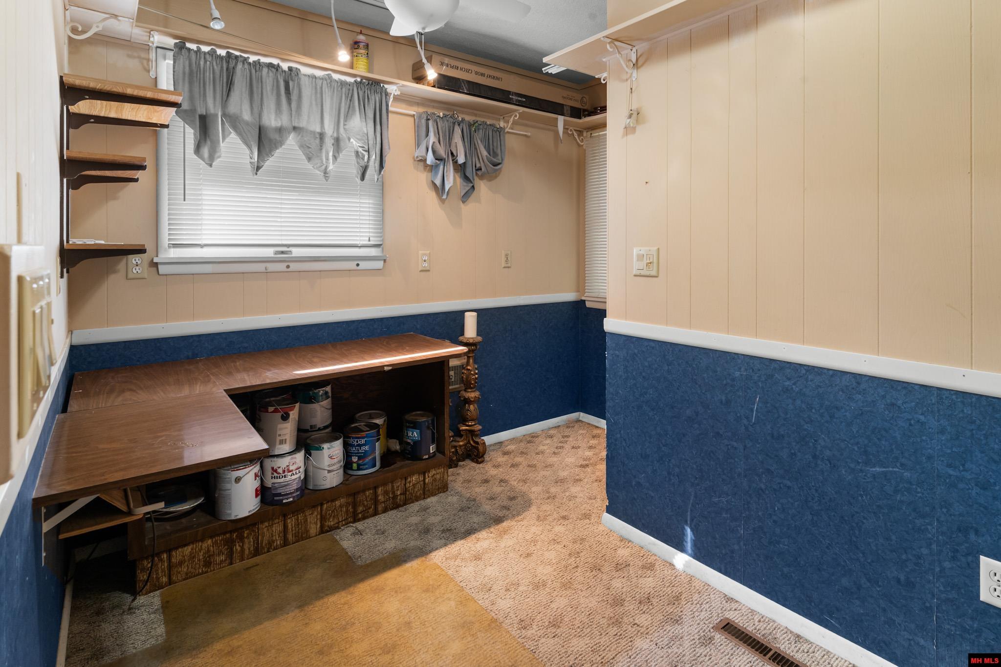 462 Howard Creek Road