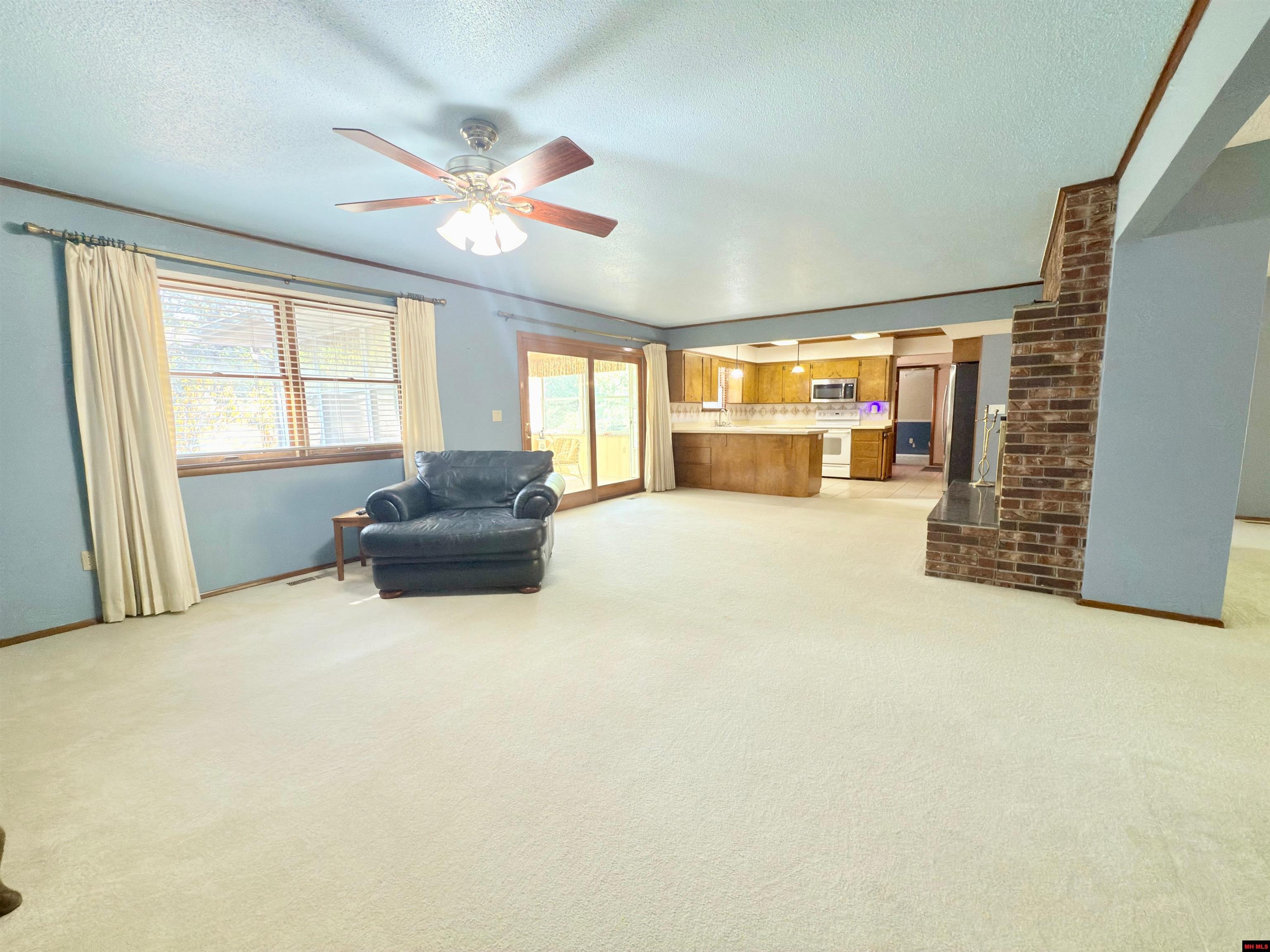 462 Howard Creek Road