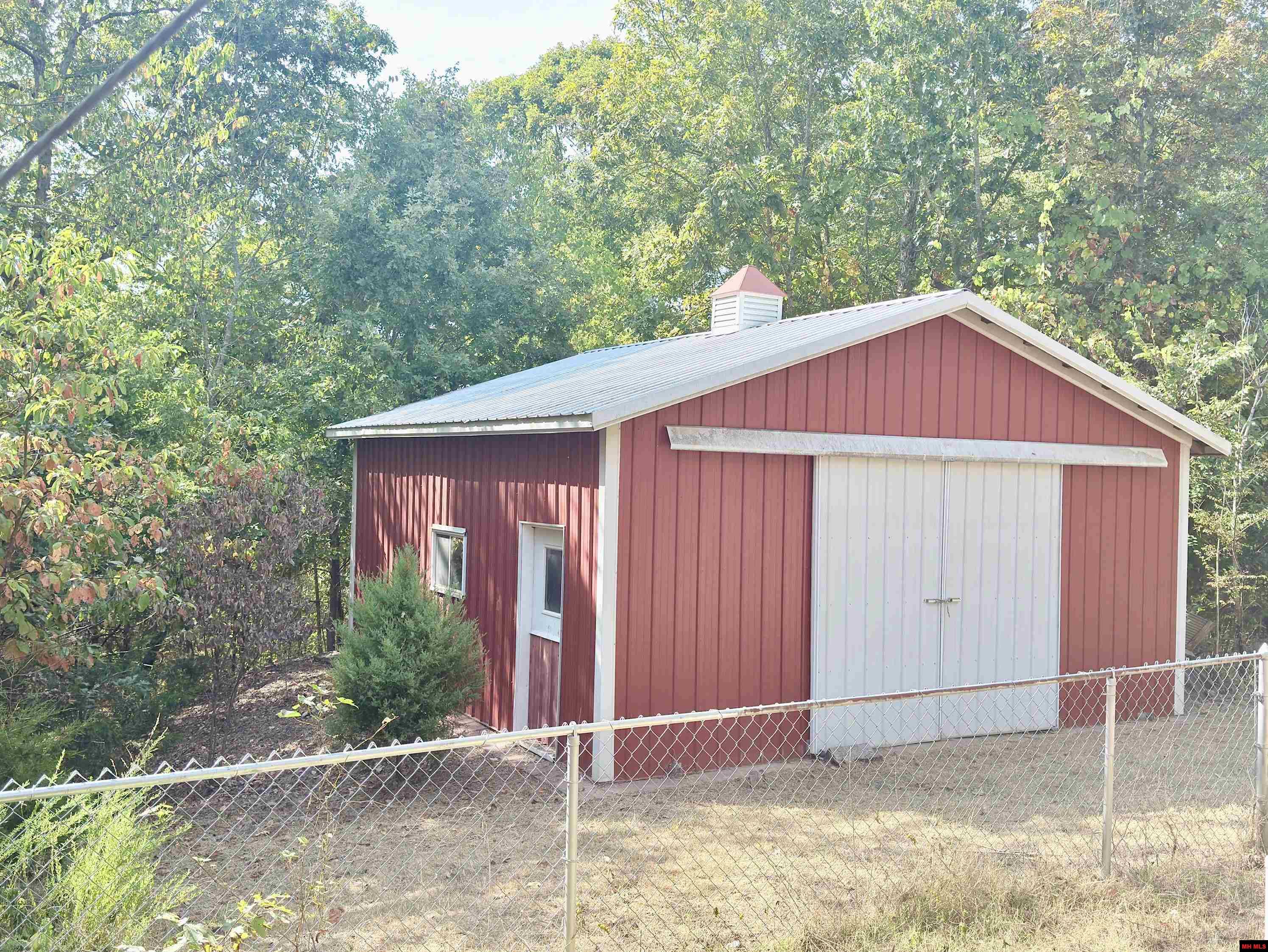 462 Howard Creek Road