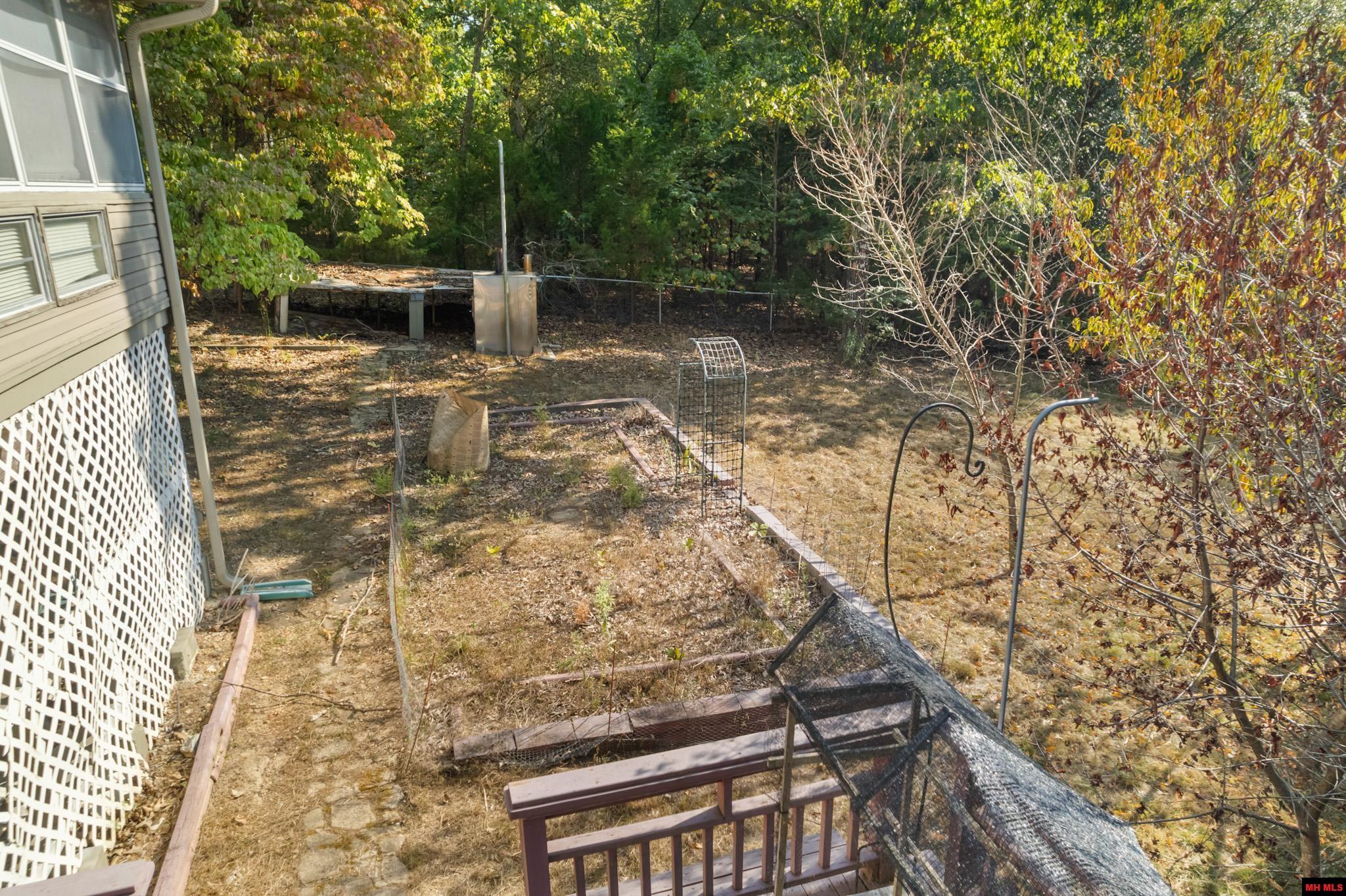 462 Howard Creek Road