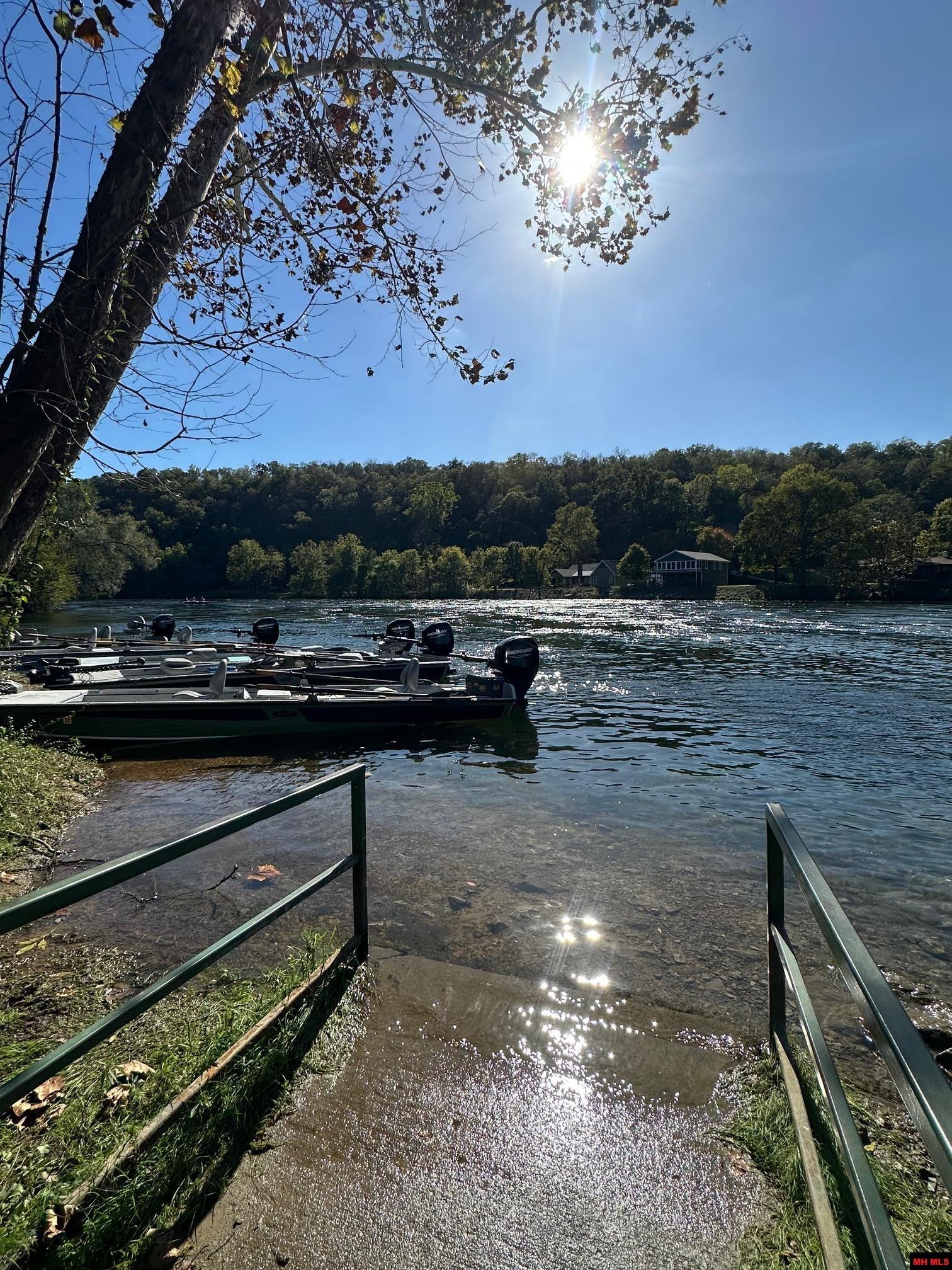 116 N Section Line Drive