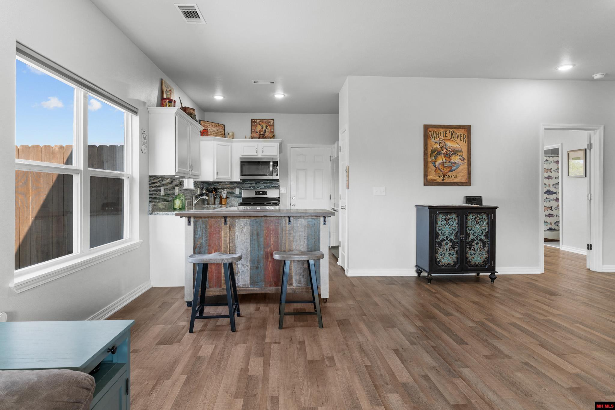 116 N Section Line Drive