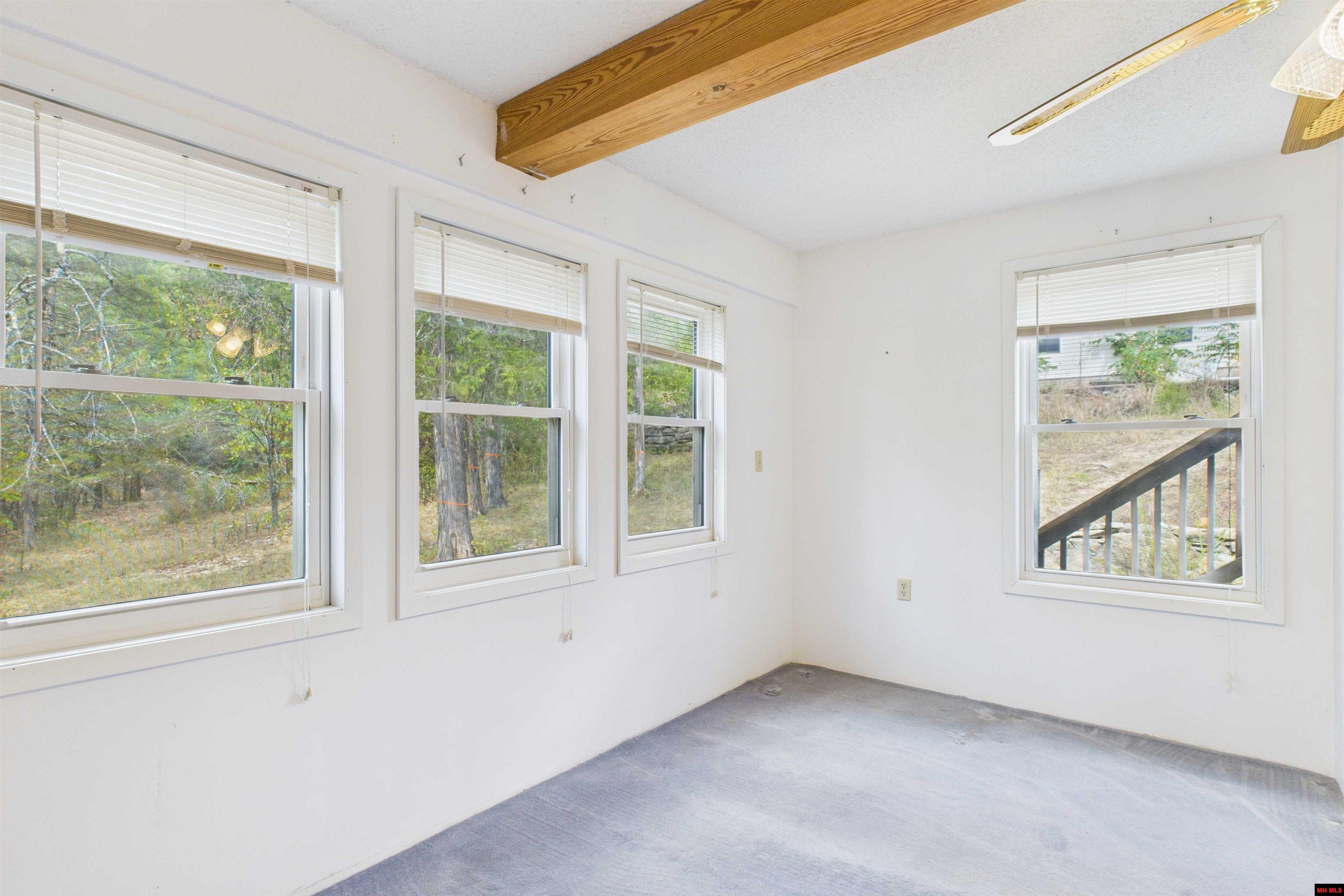 2194 N Moccasin Creek Road