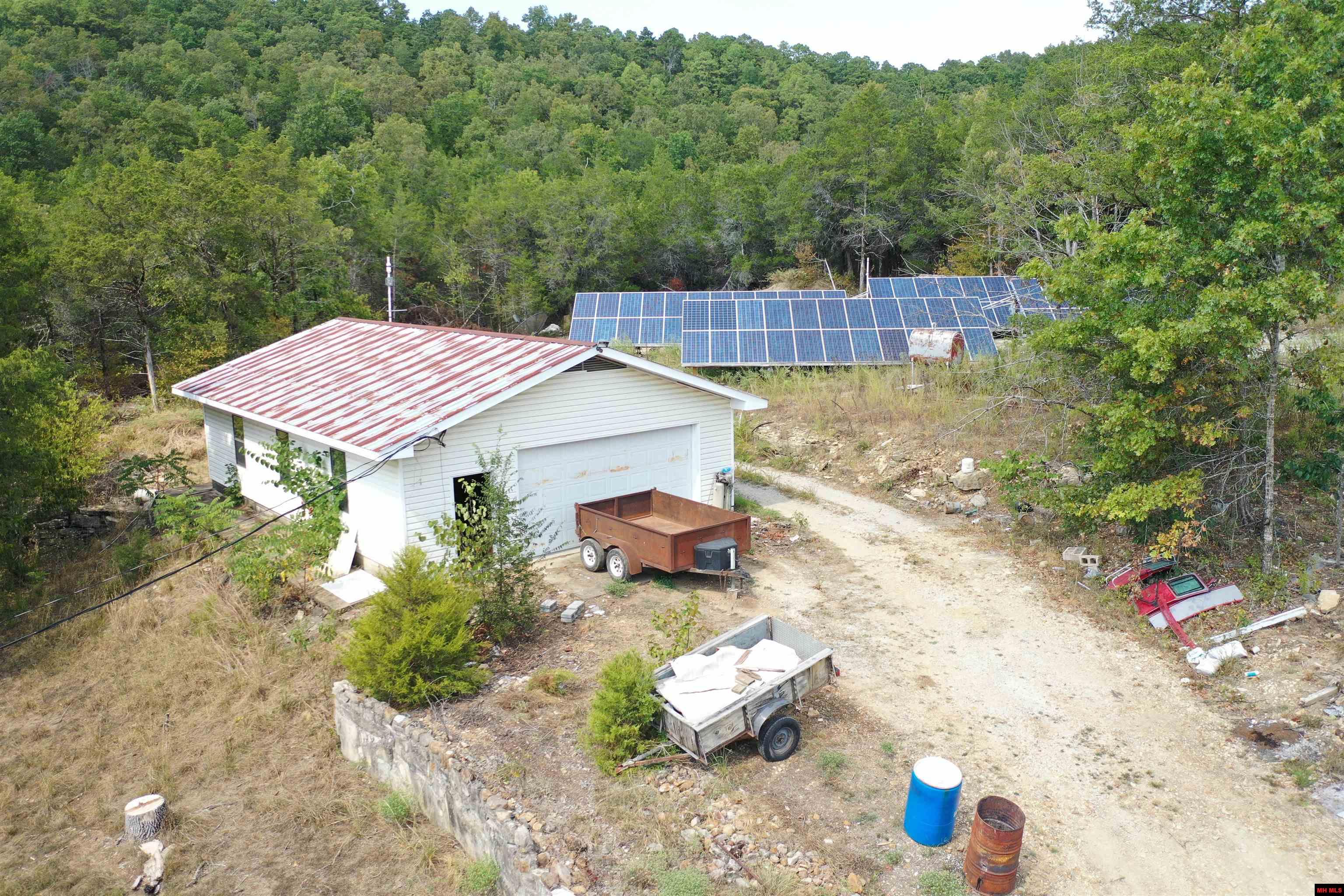 2194 N Moccasin Creek Road