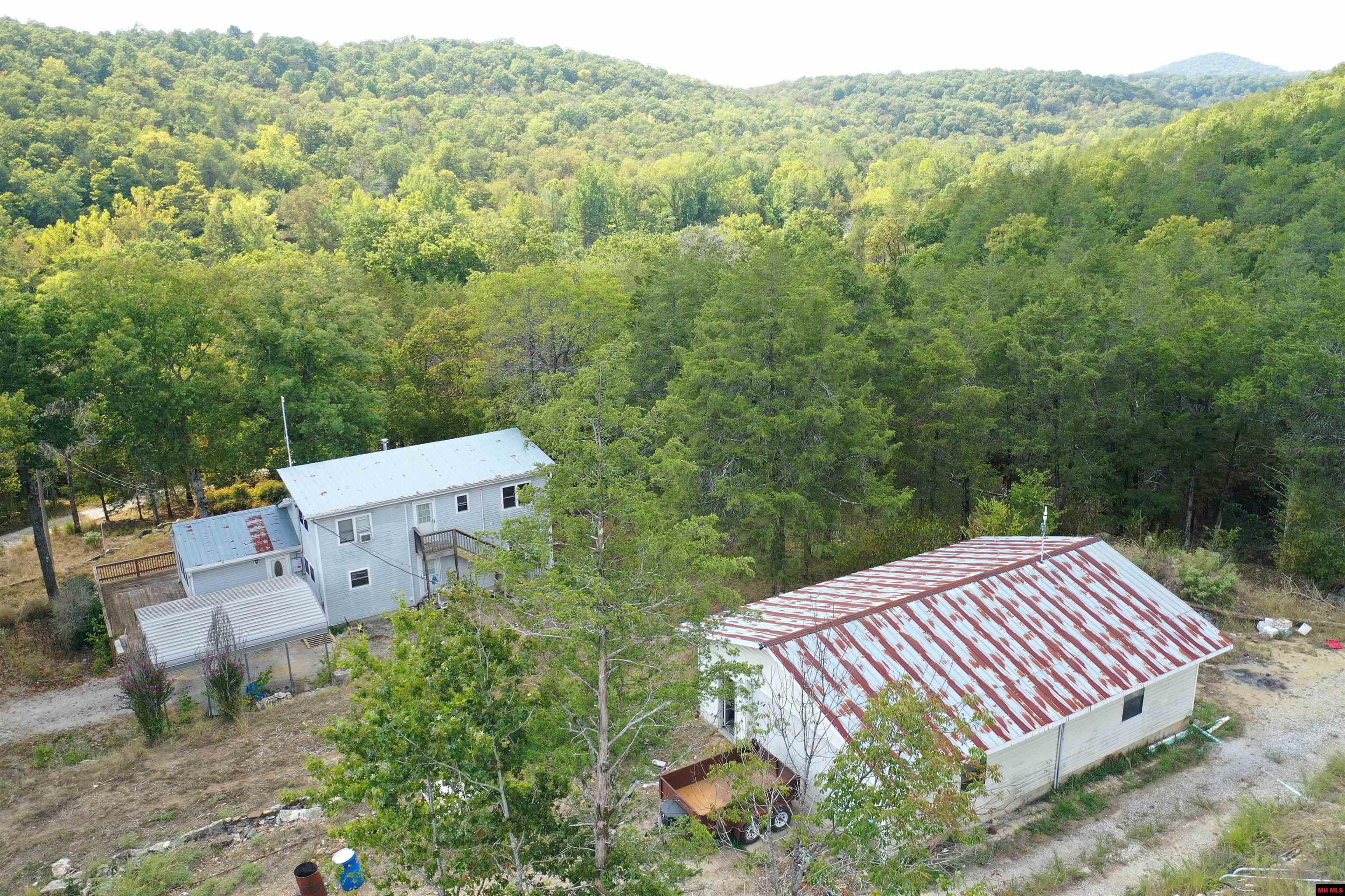 2194 N Moccasin Creek Road