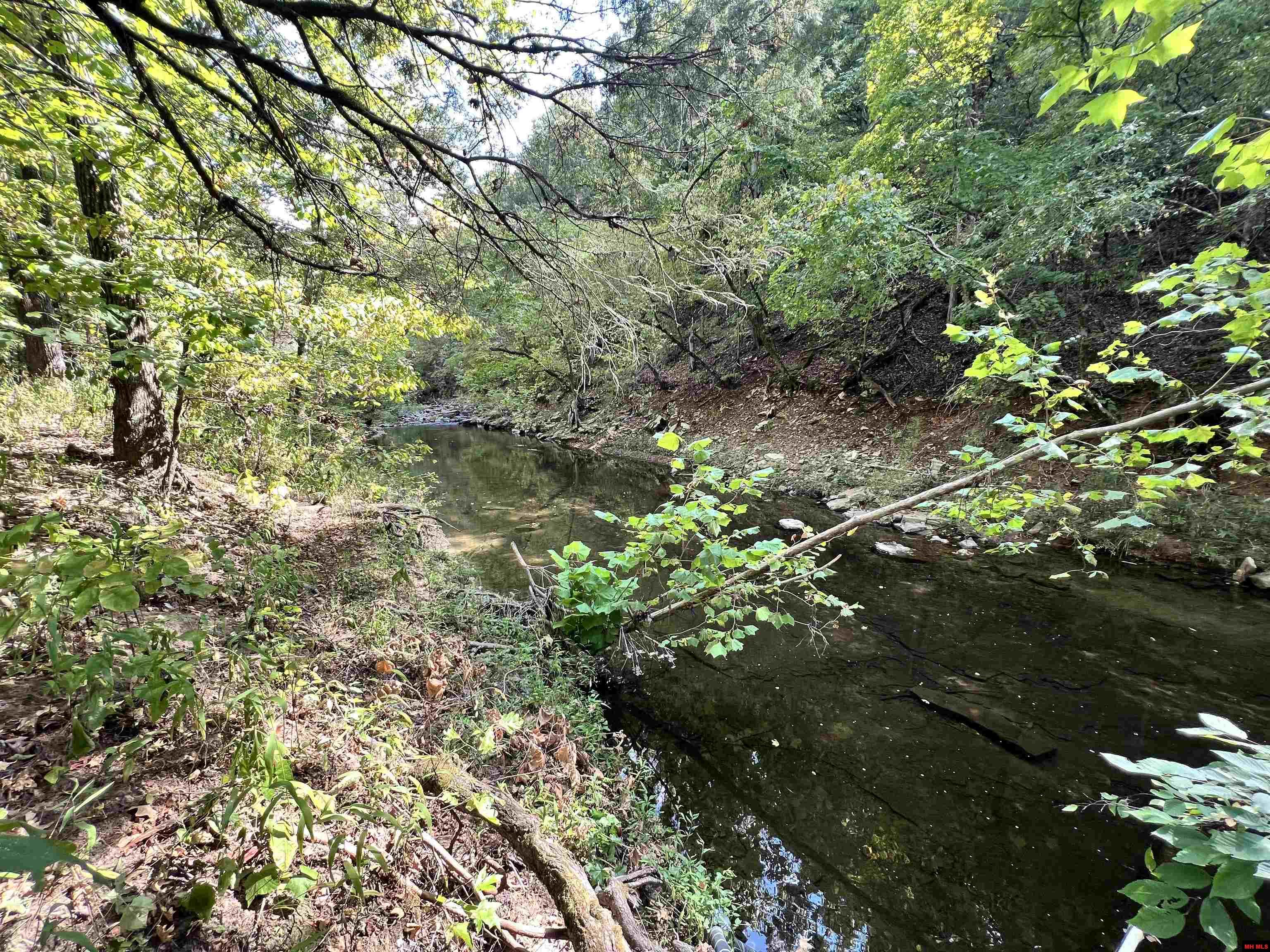 2194 N Moccasin Creek Road