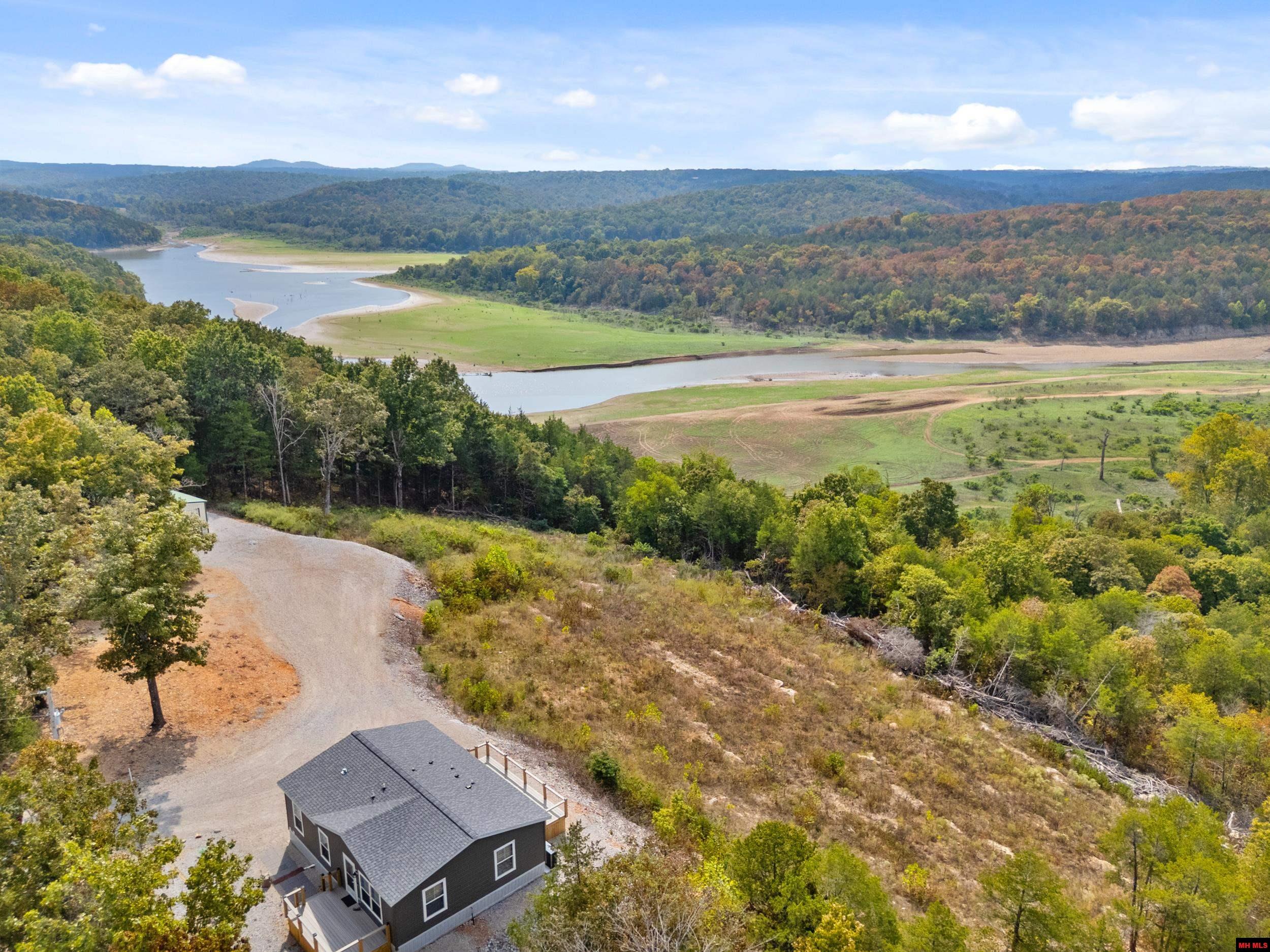 6488 N Hwy 201 North