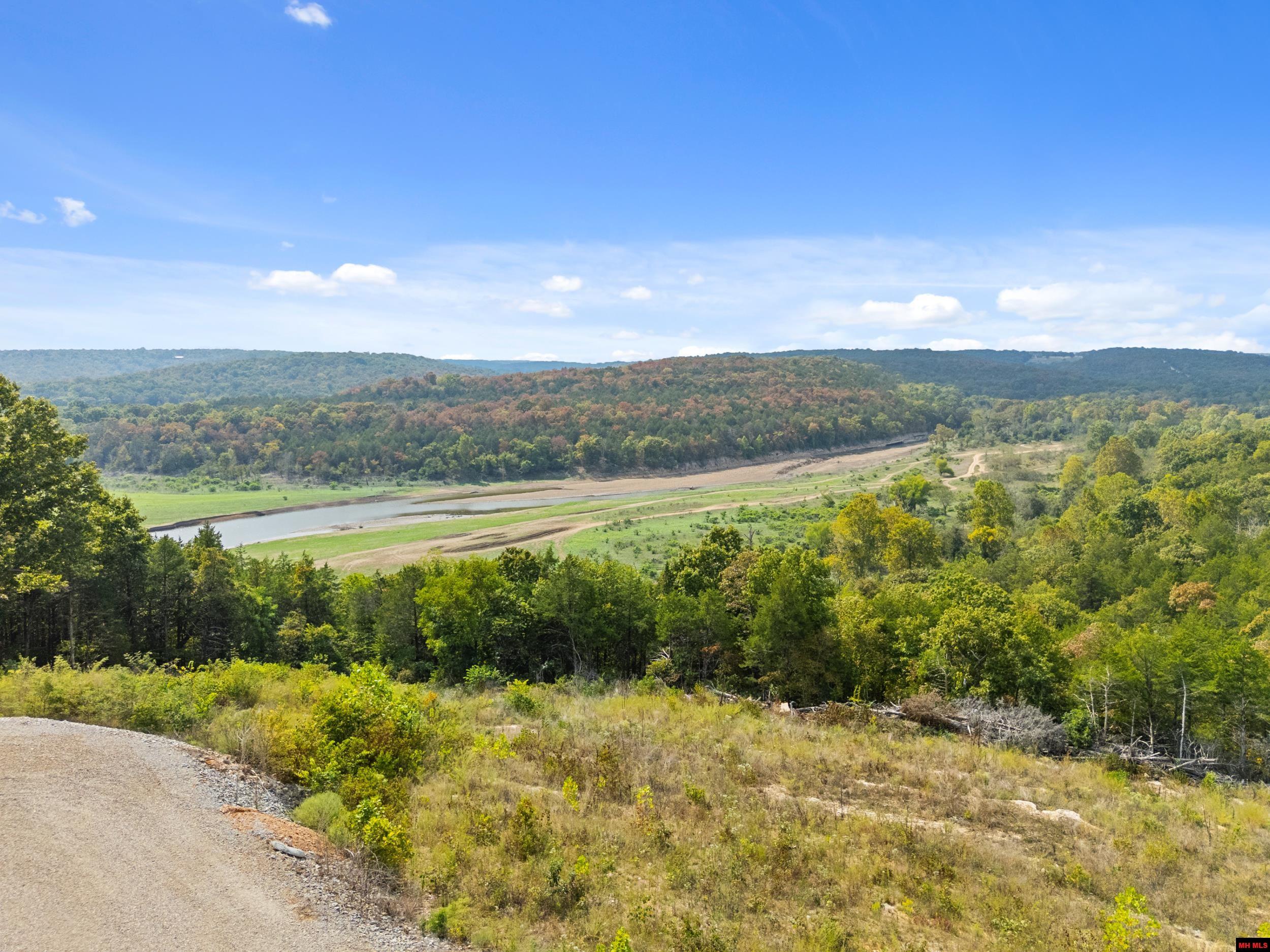 6488 N Hwy 201 North