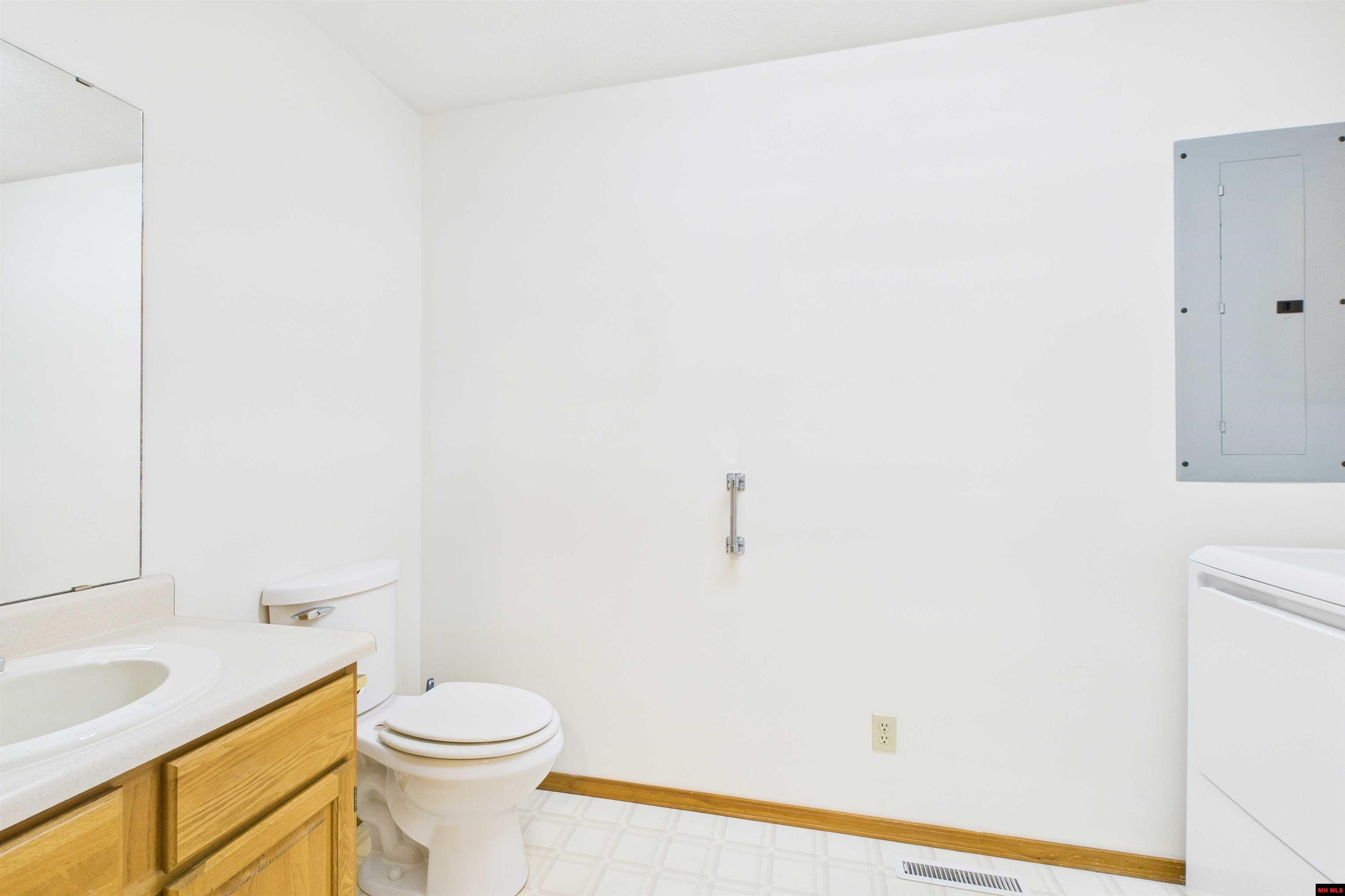 1070 Northpointe Drive