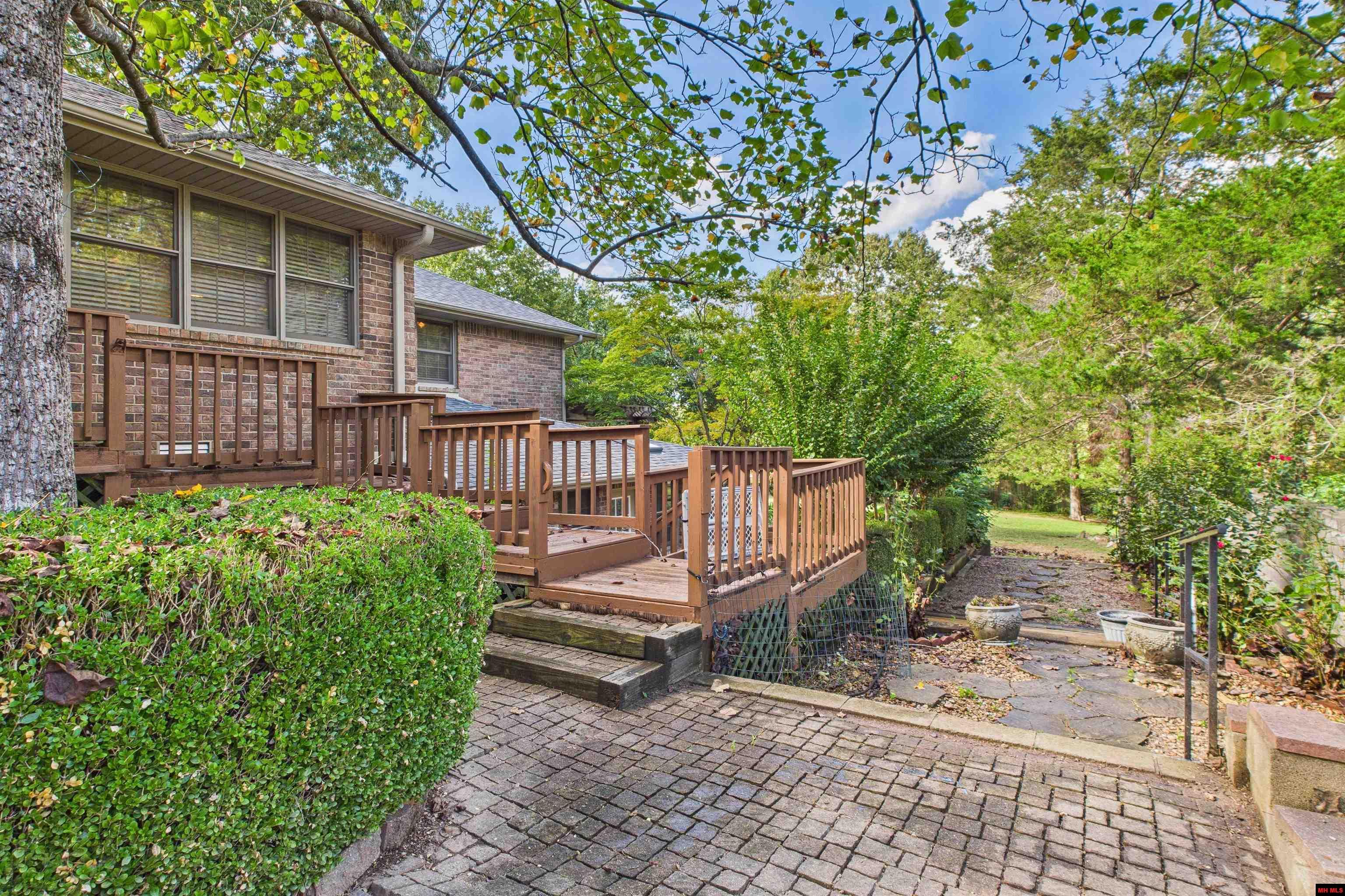 1070 Northpointe Drive