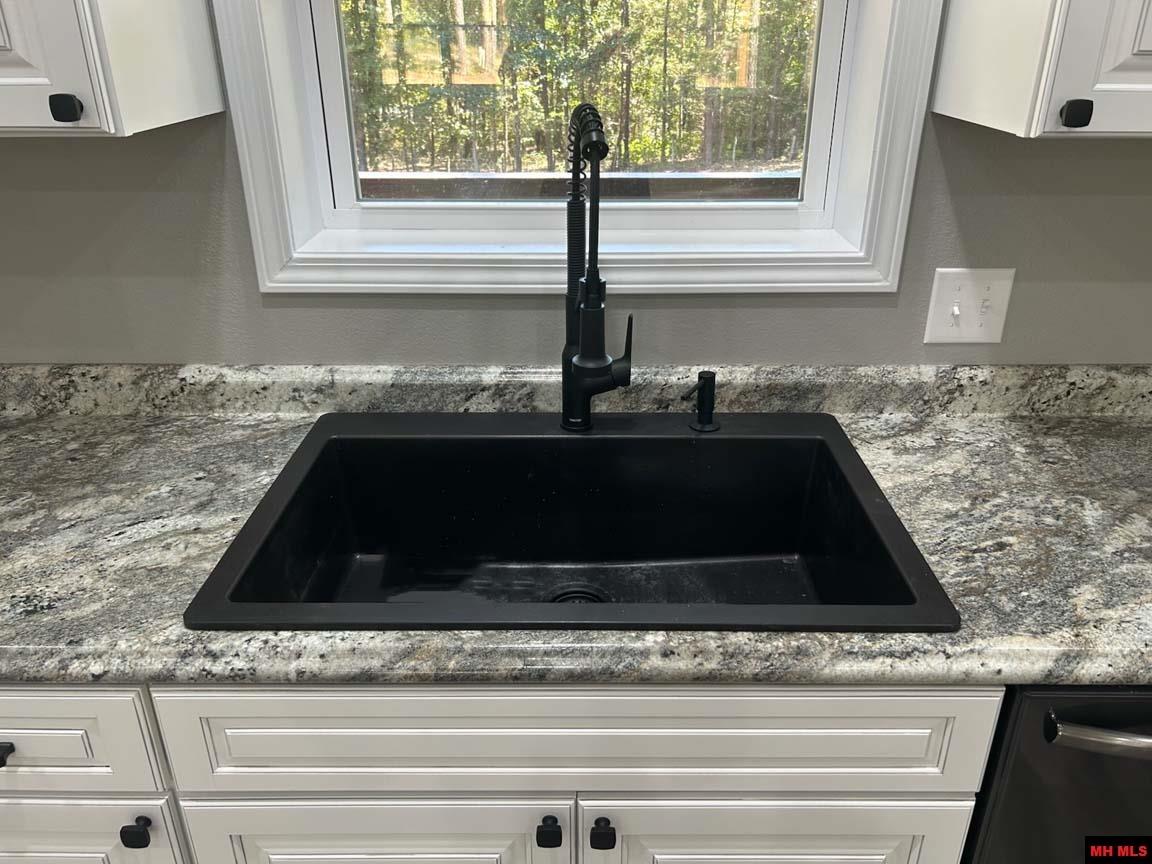 109 JONES STREET Calico Rock, AR