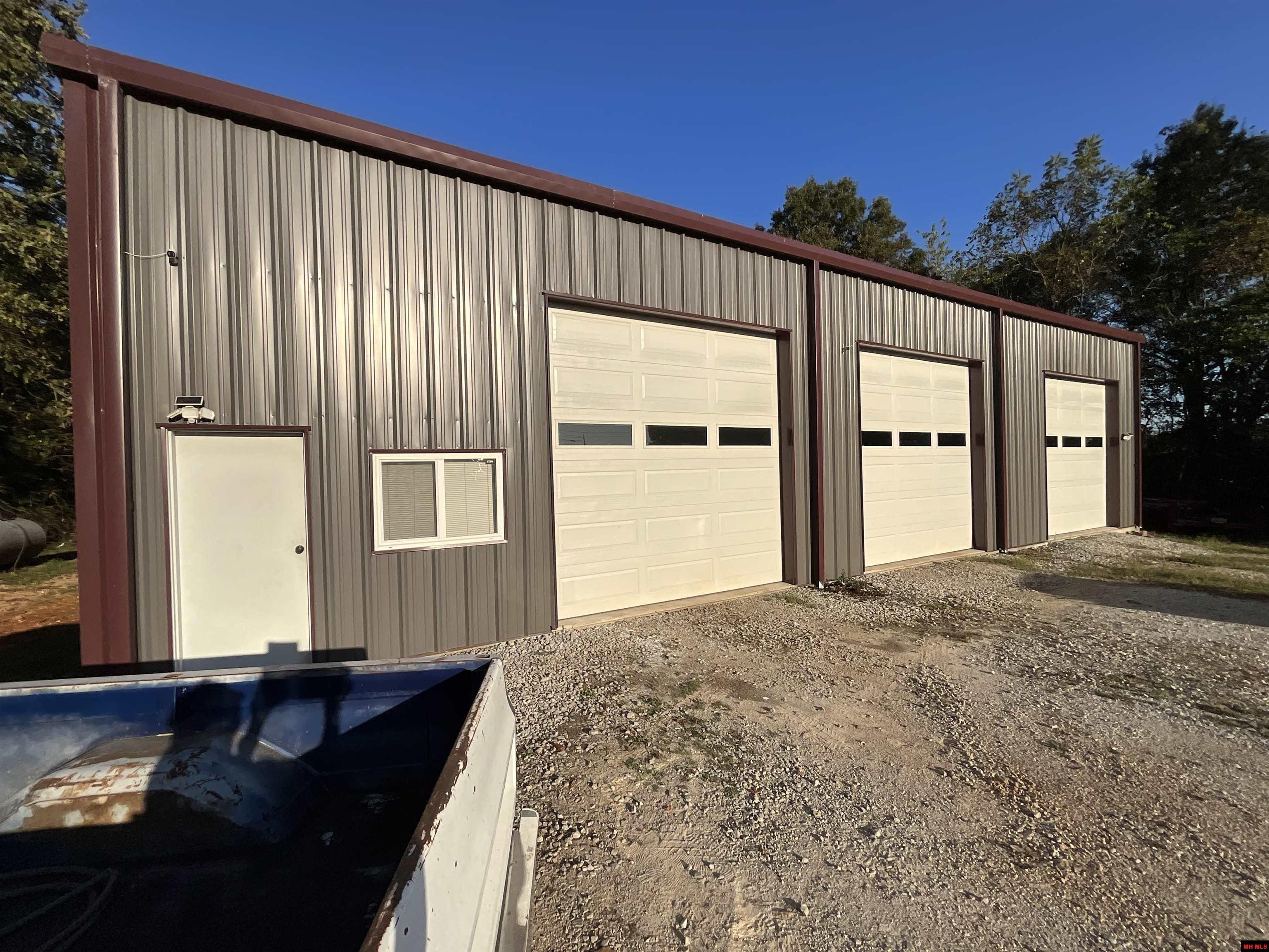 1813 Private Road 8650