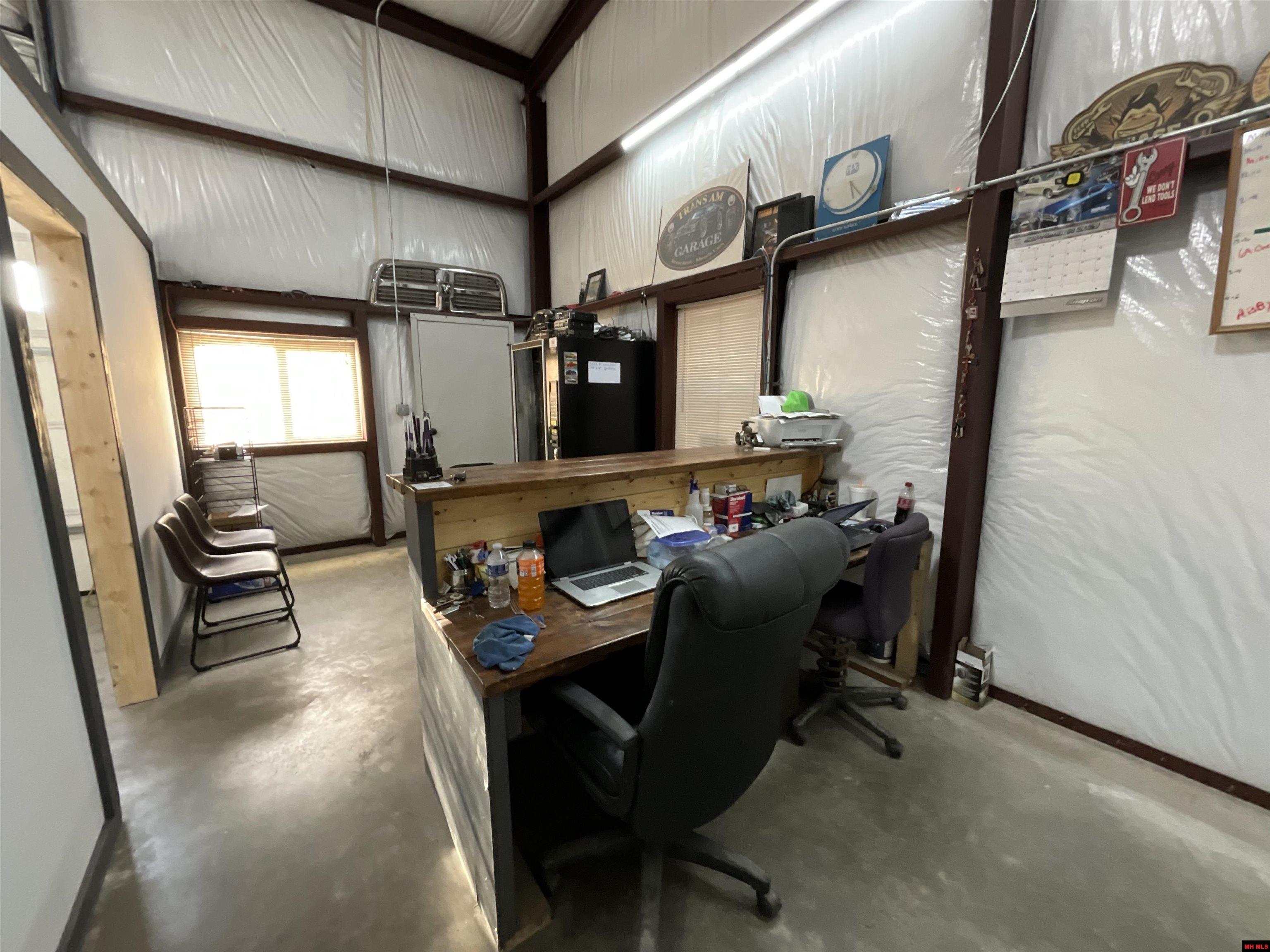 1813 Private Road 8650