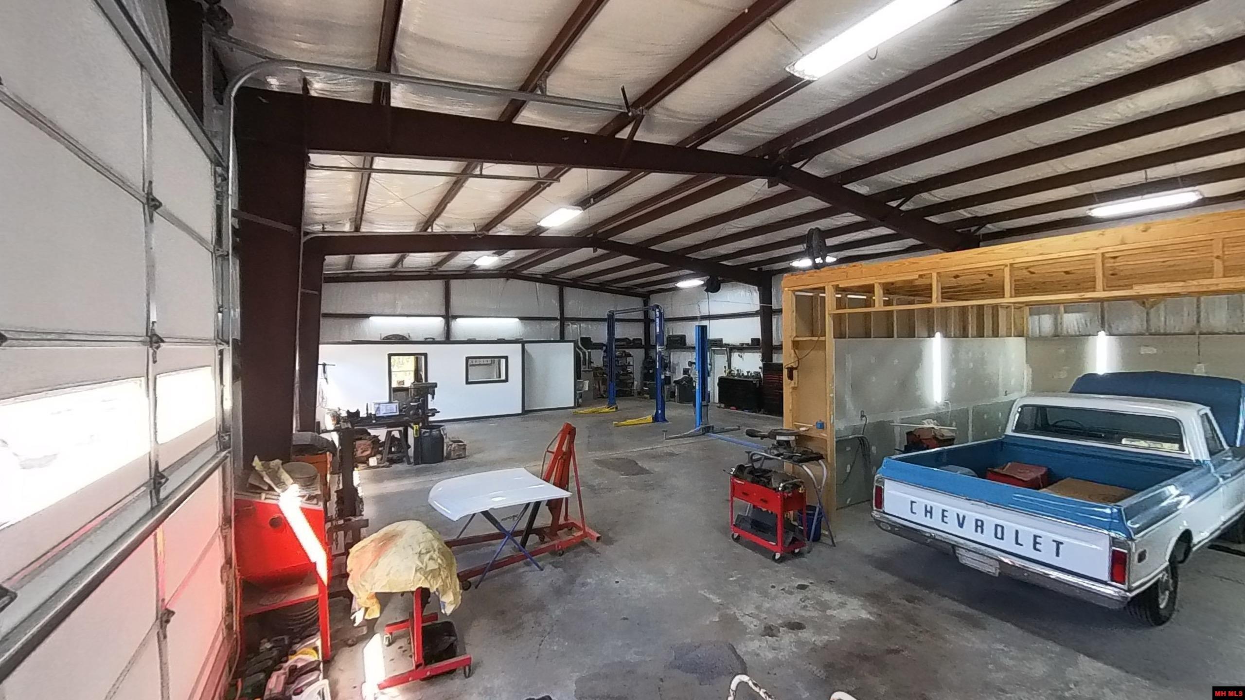 1813 Private Road 8650