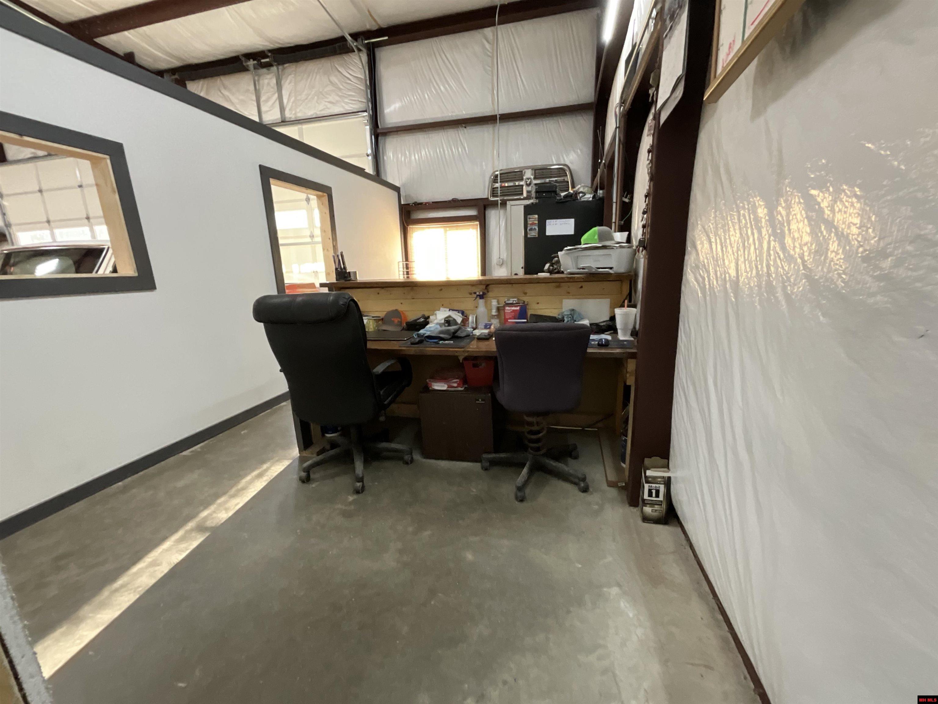 1813 Private Road 8650