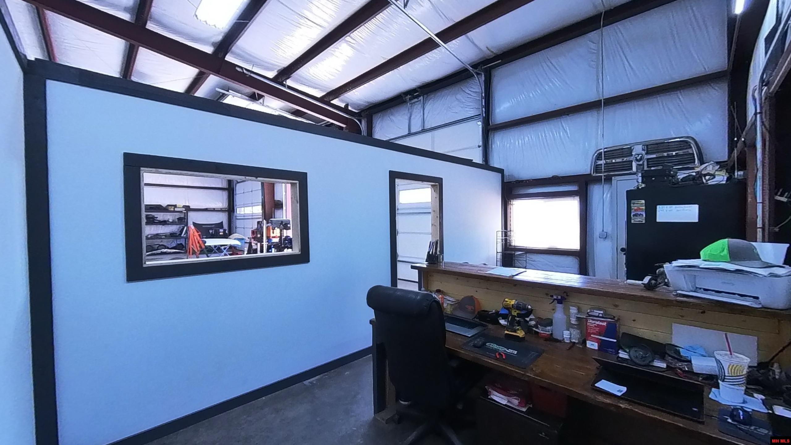 1813 Private Road 8650