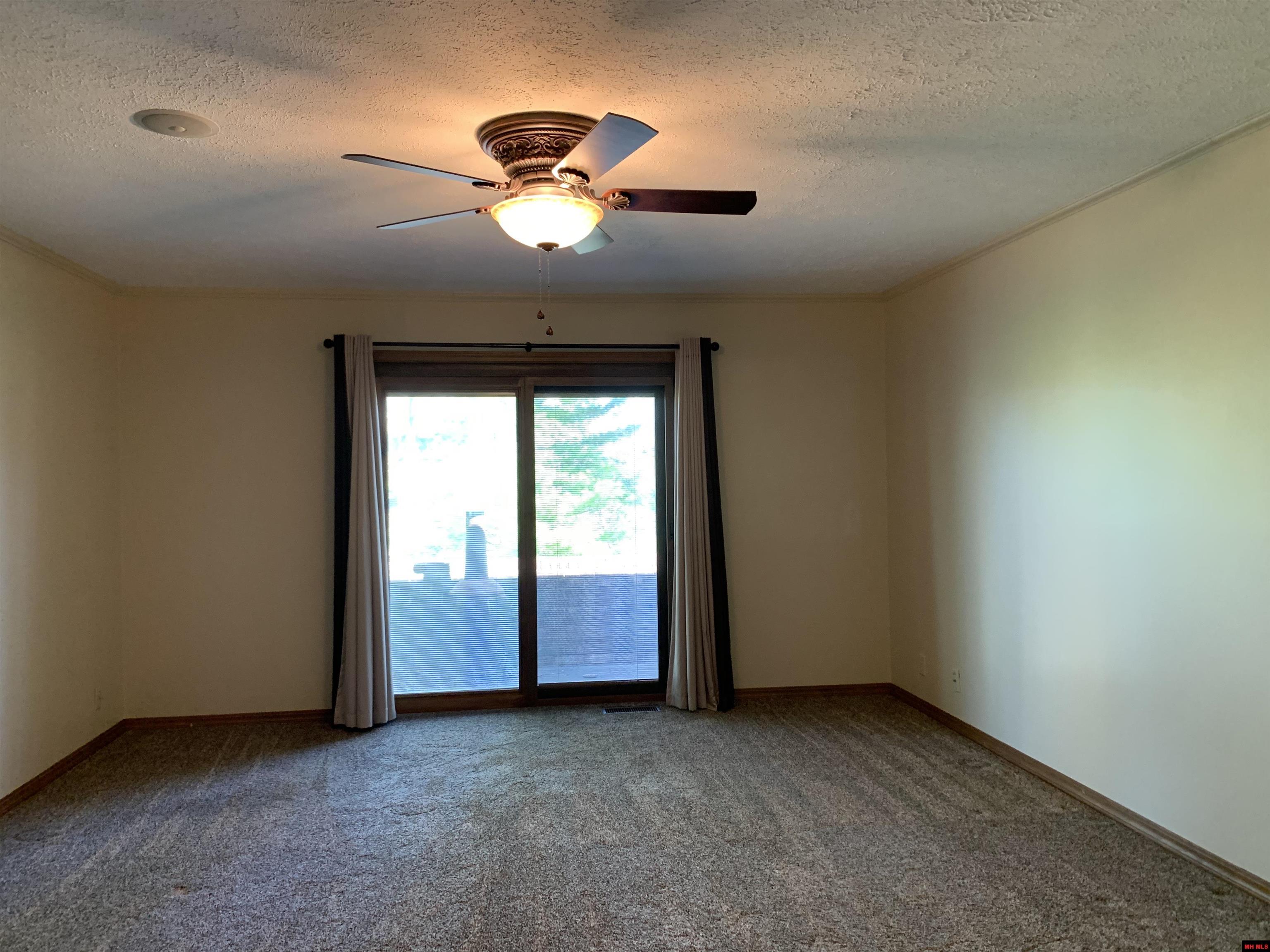 353 High Ridge Circle