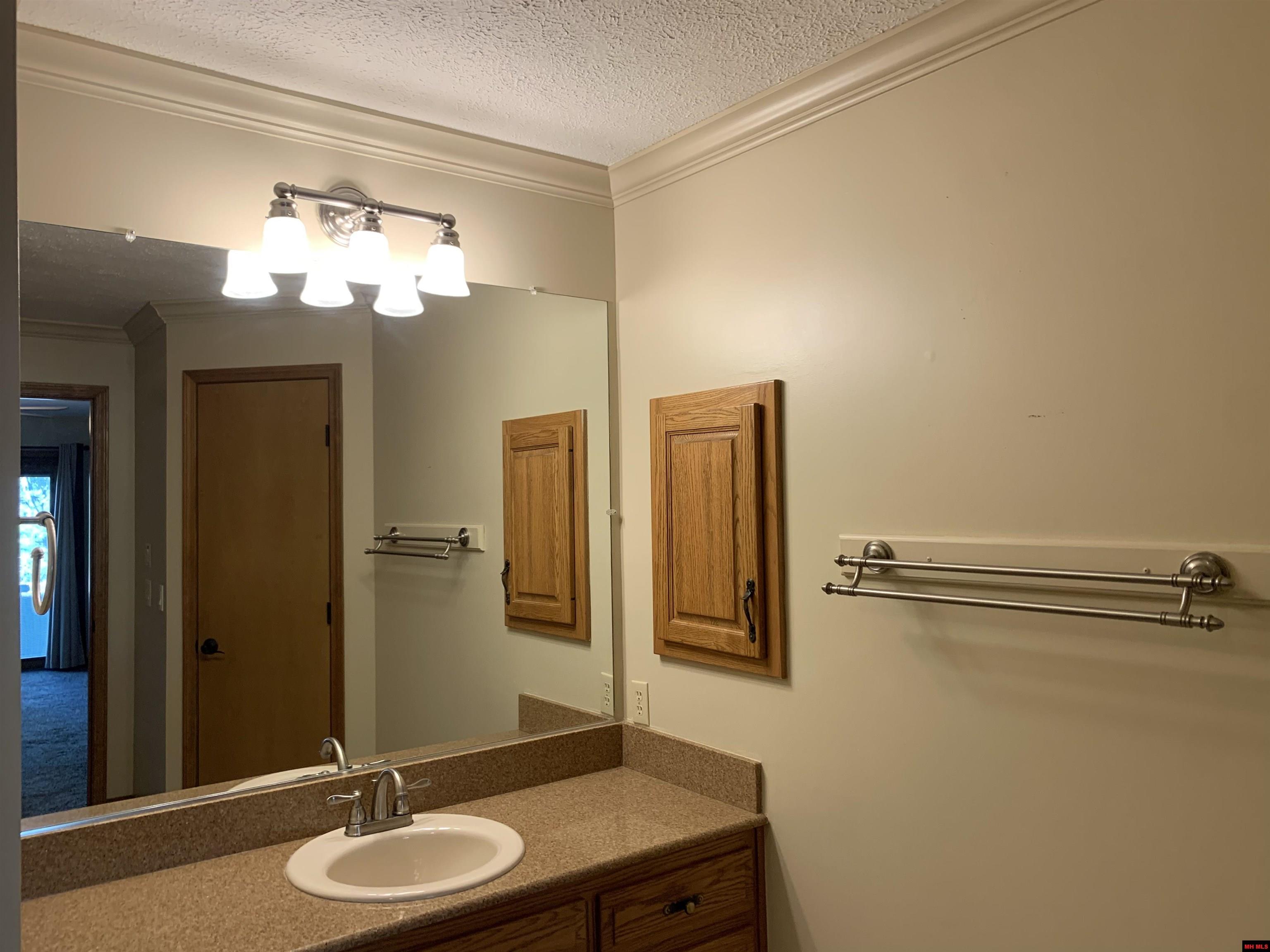 353 High Ridge Circle