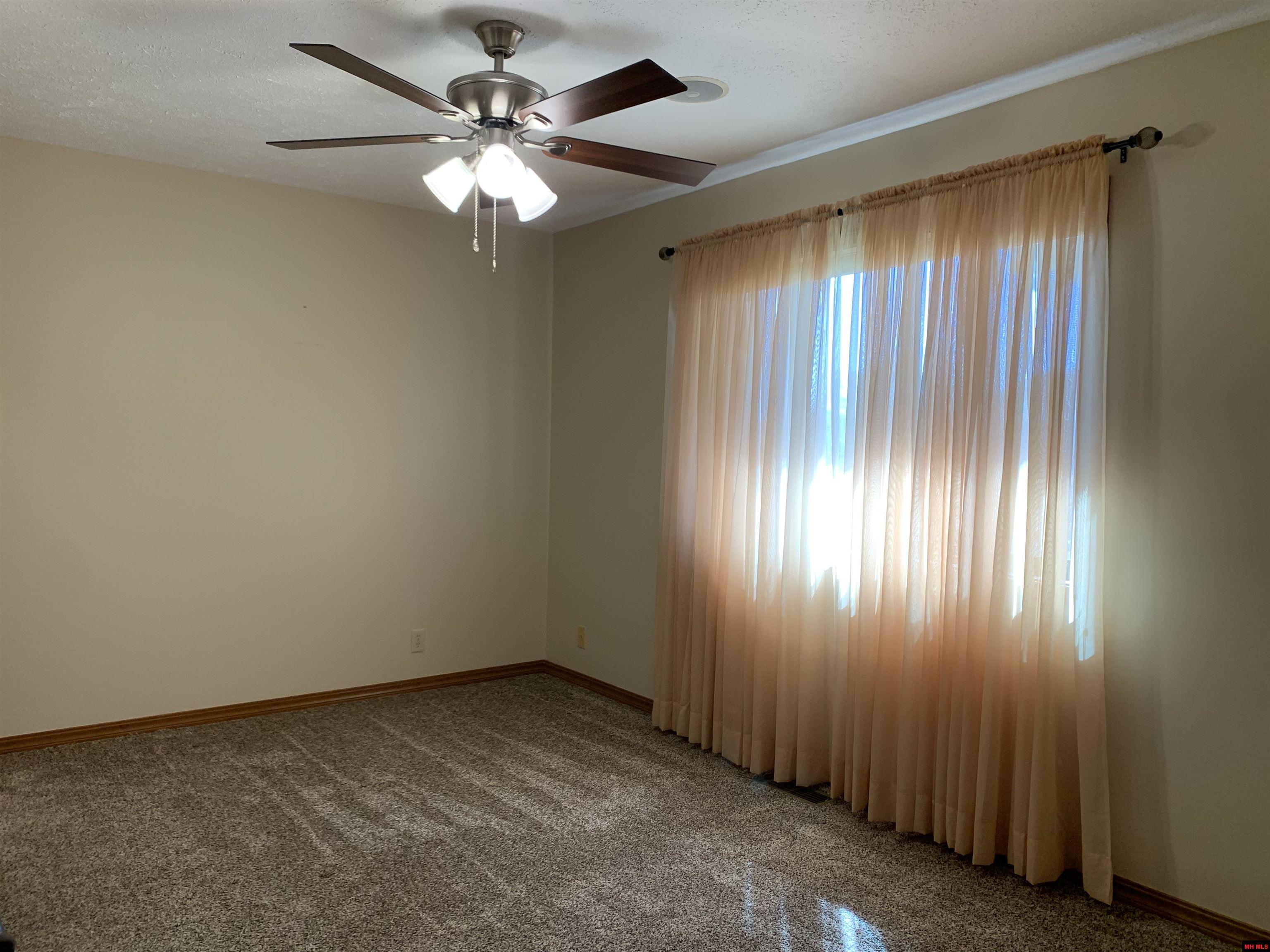 353 High Ridge Circle