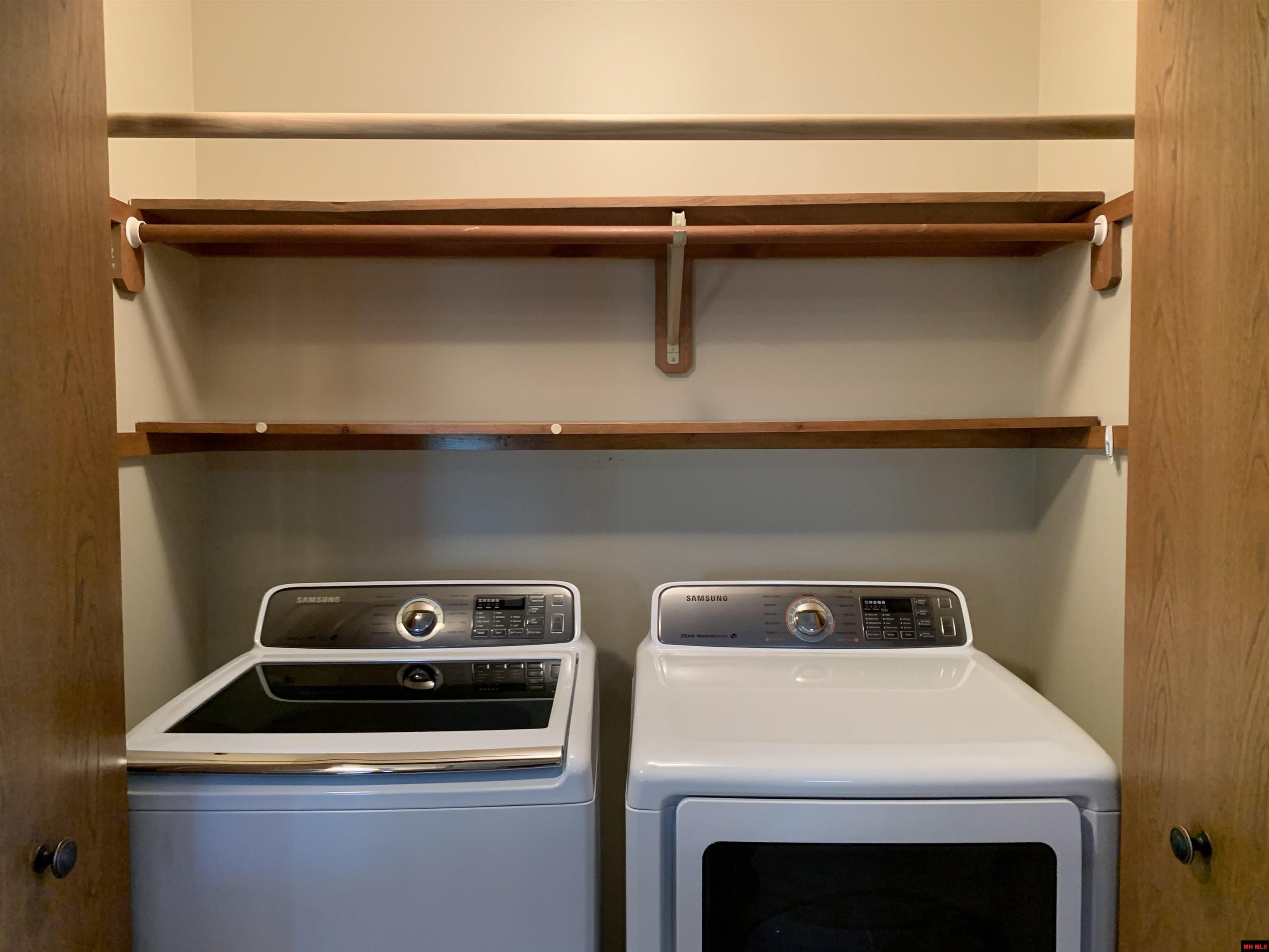 353 High Ridge Circle