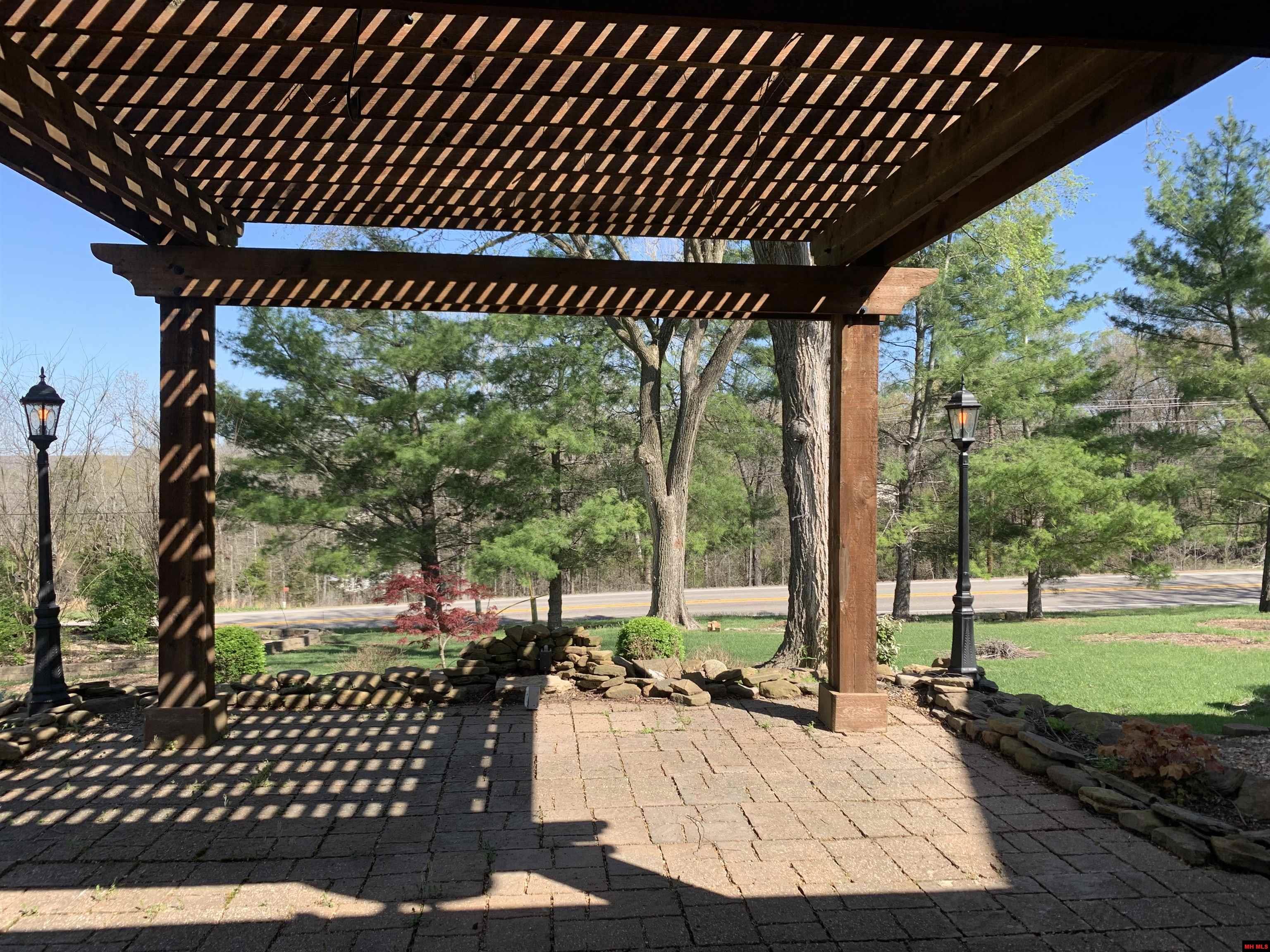 353 High Ridge Circle