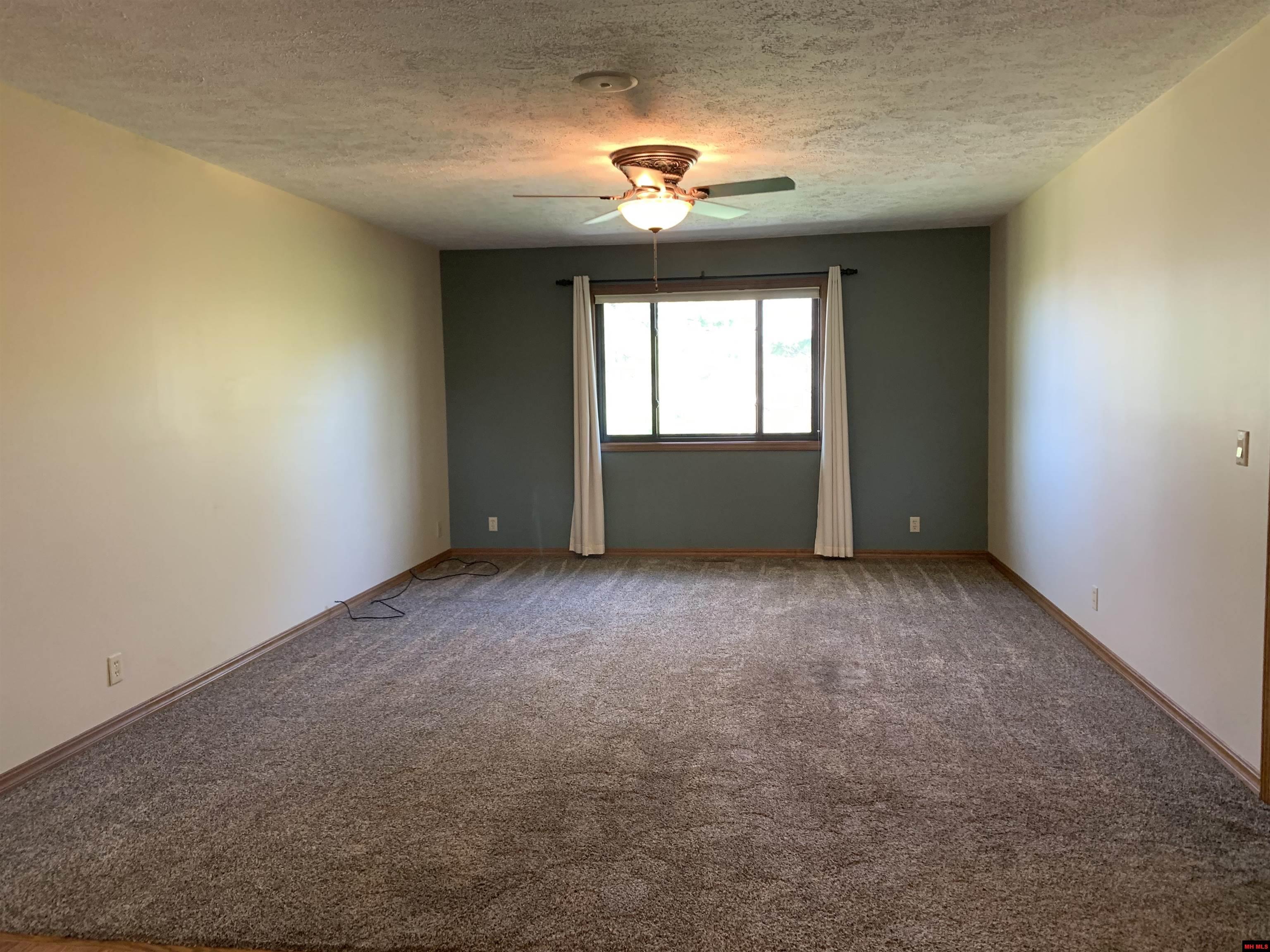 353 High Ridge Circle