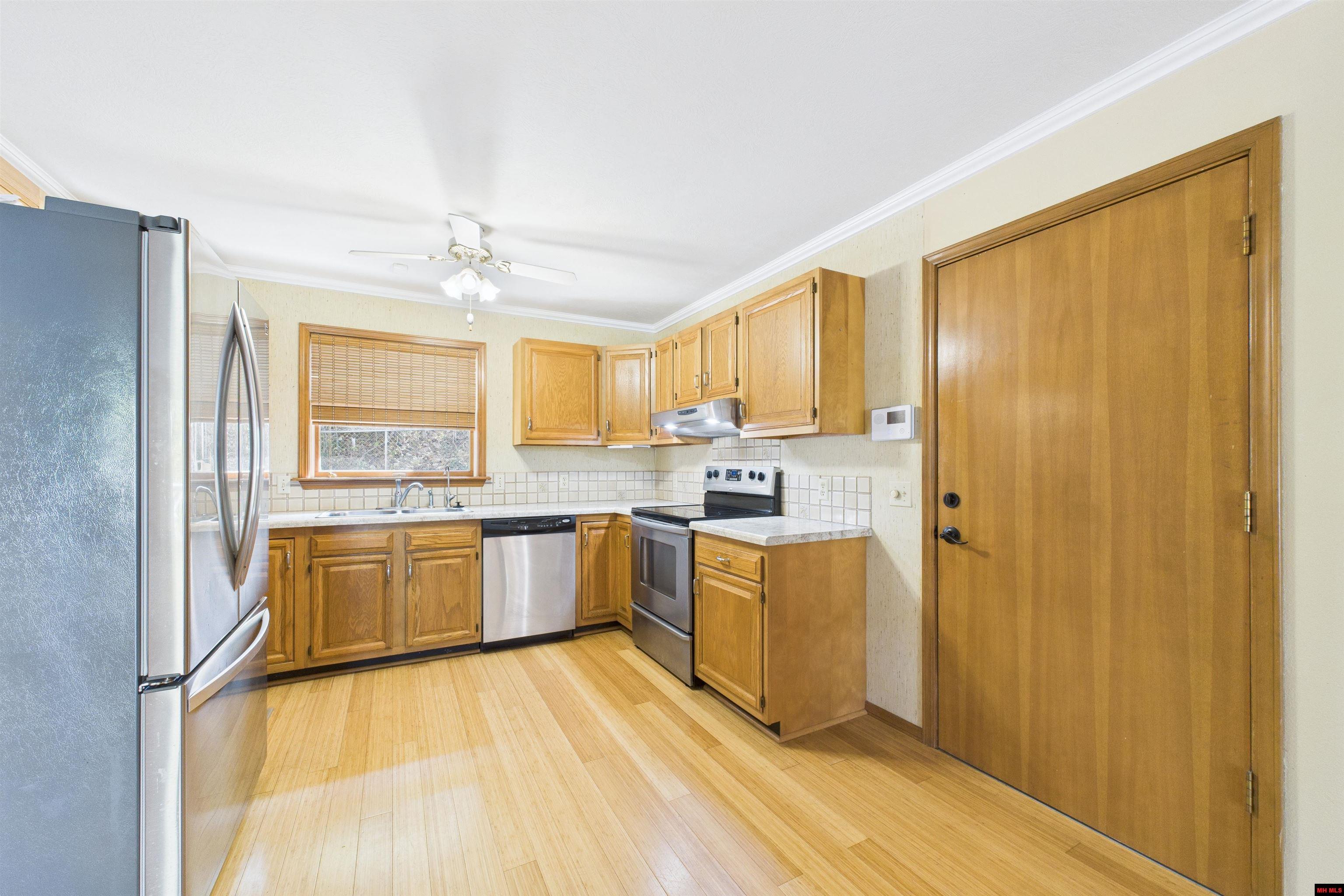 304 SYCAMORE SPRINGS TRAIL Mountain Home, AR