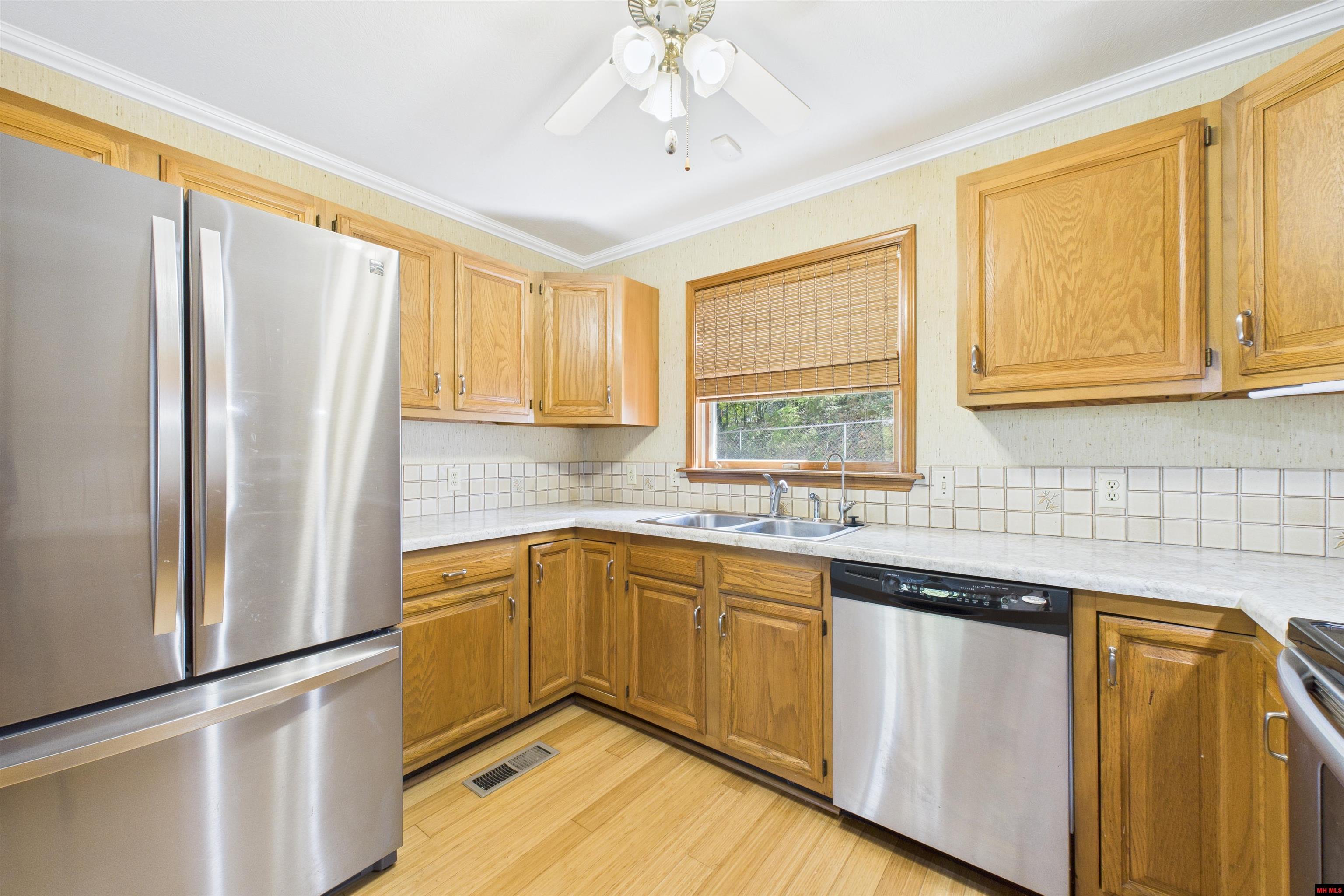 304 SYCAMORE SPRINGS TRAIL Mountain Home, AR