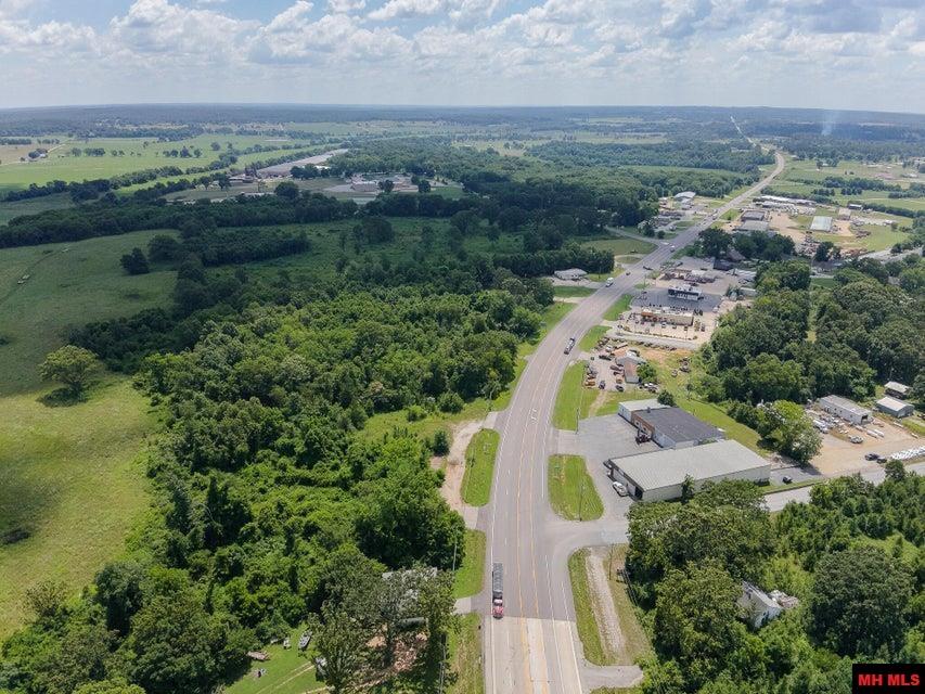 1660, 1604 S South Us Highway 63