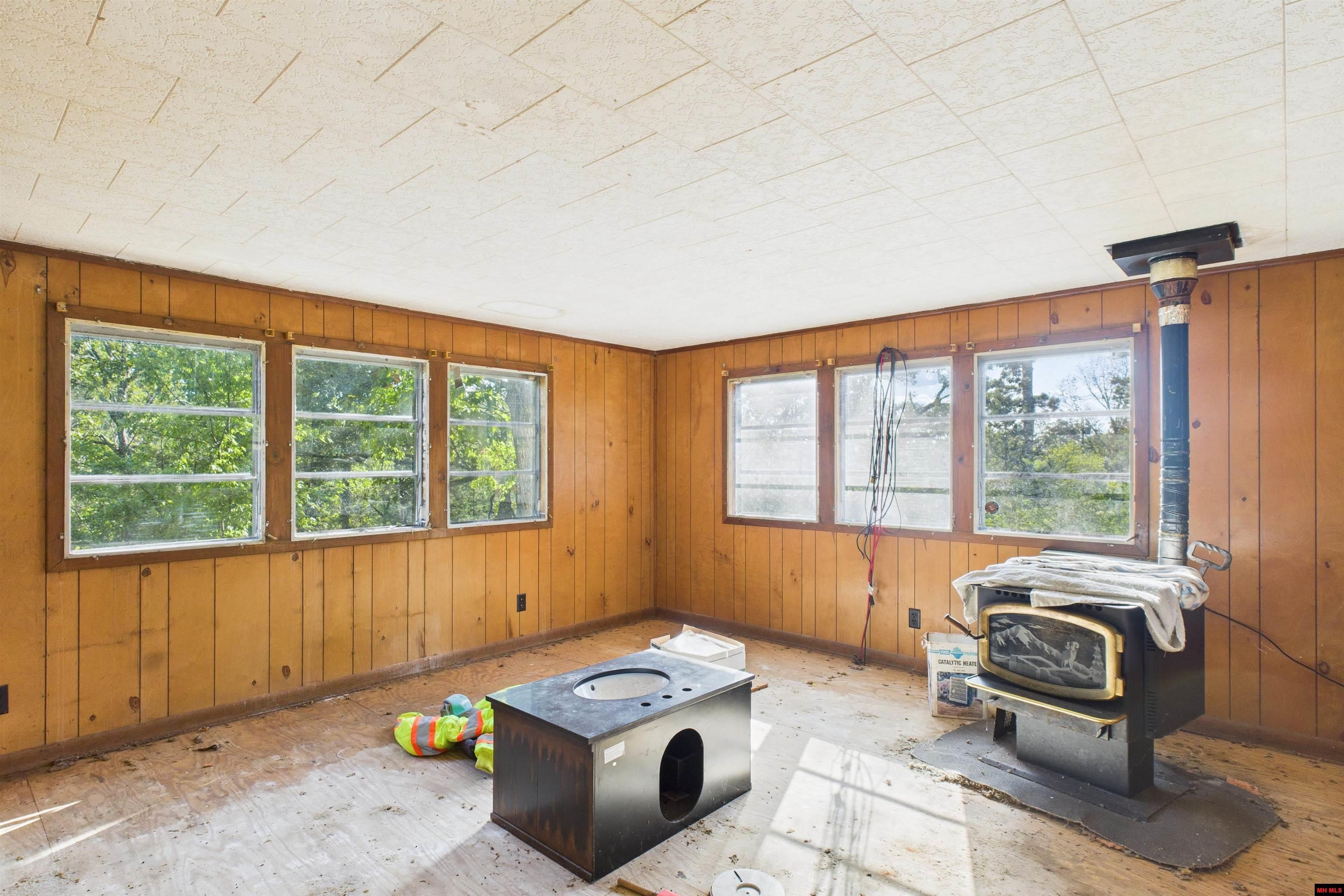 47 Valley View Court