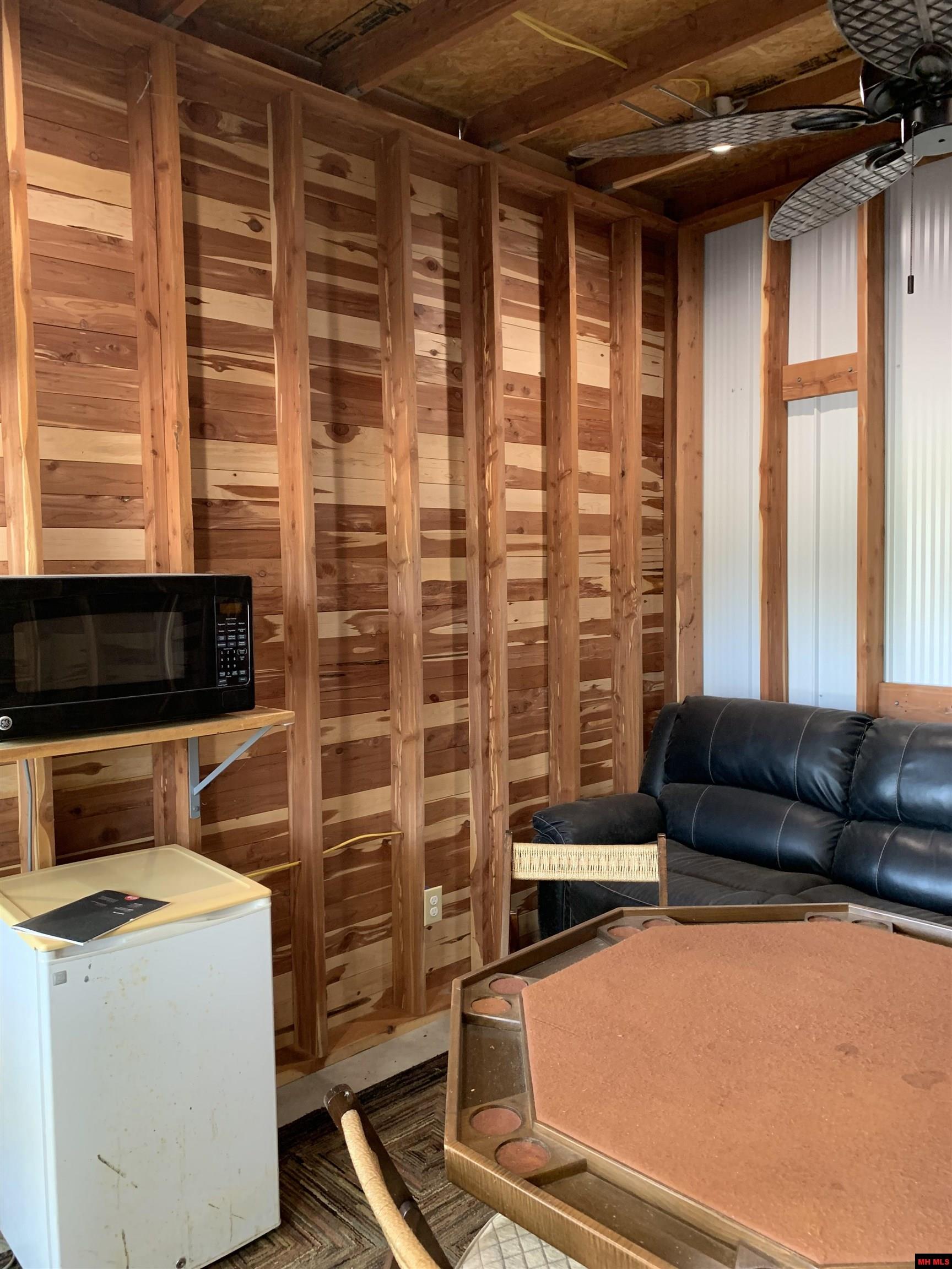 546 Rustic Sunset Lane