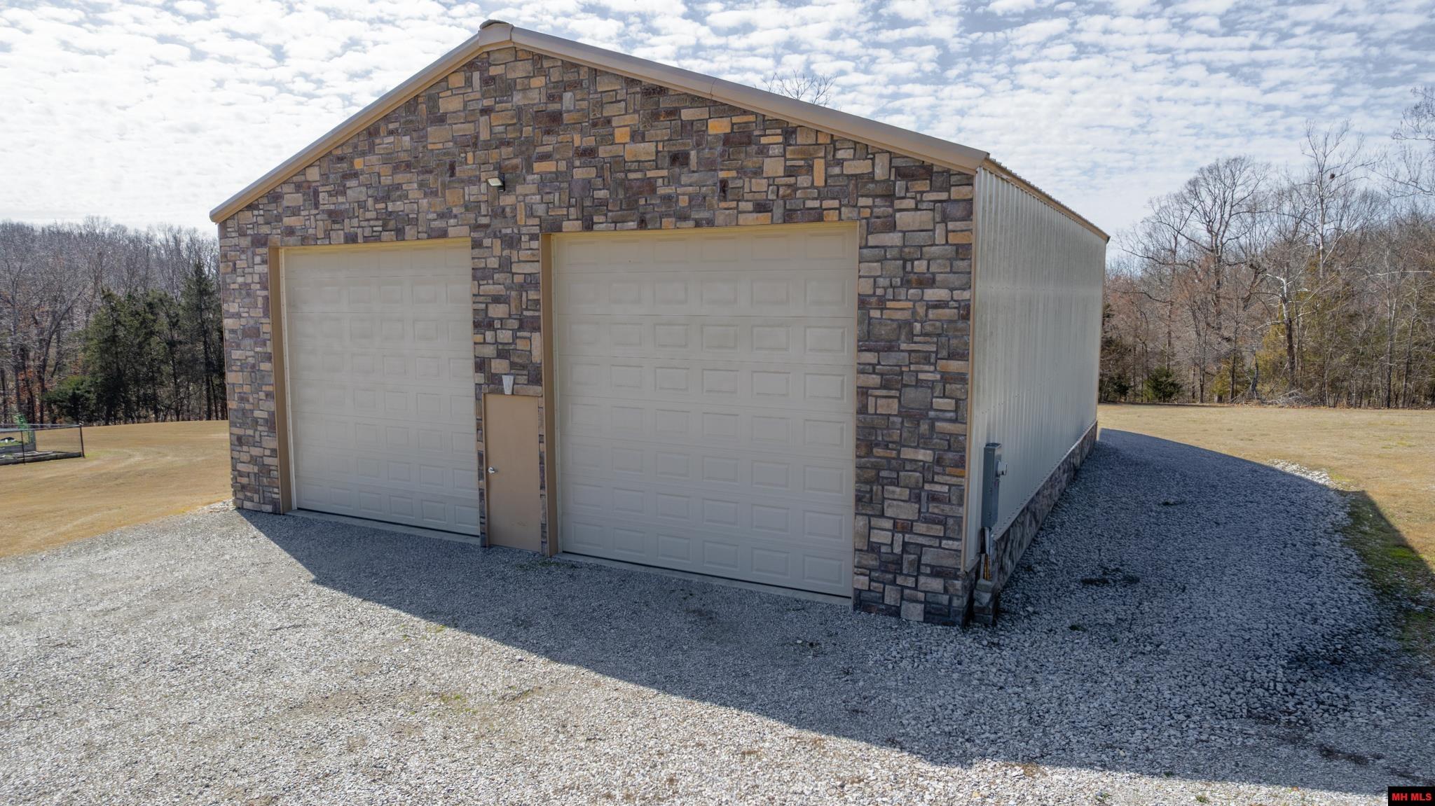 546 Rustic Sunset Lane