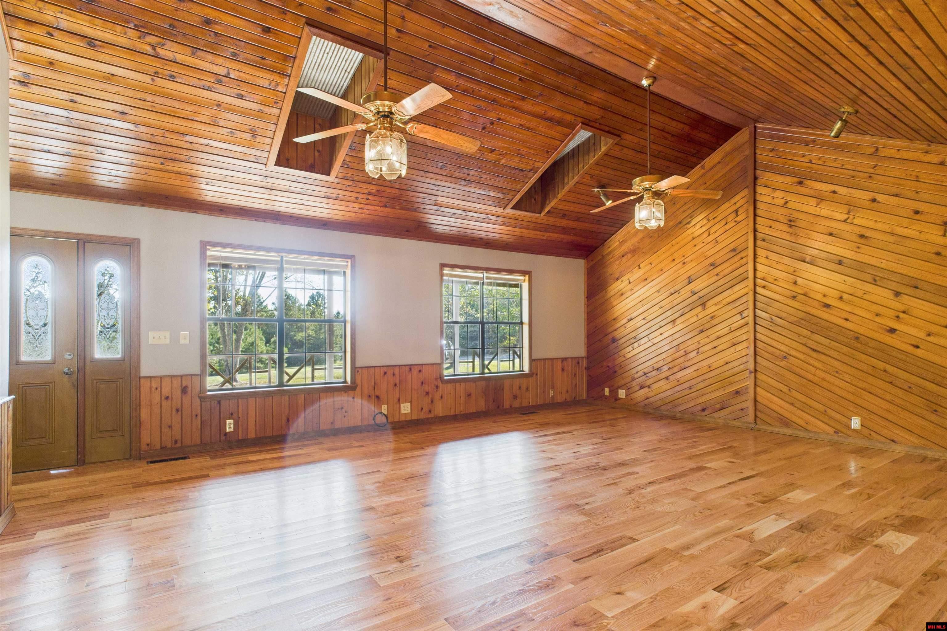 7167 Hwy 62/412 West