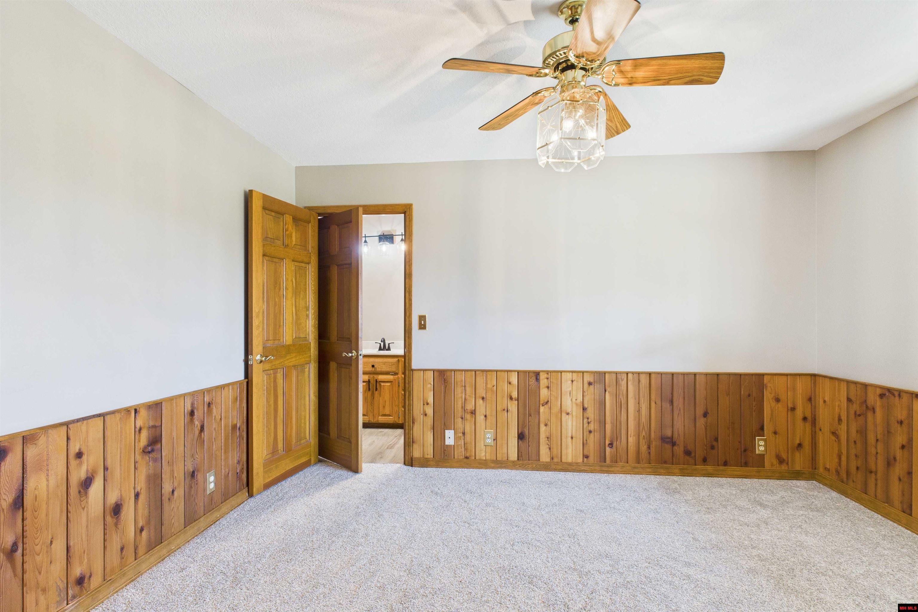 7167 Hwy 62/412 West