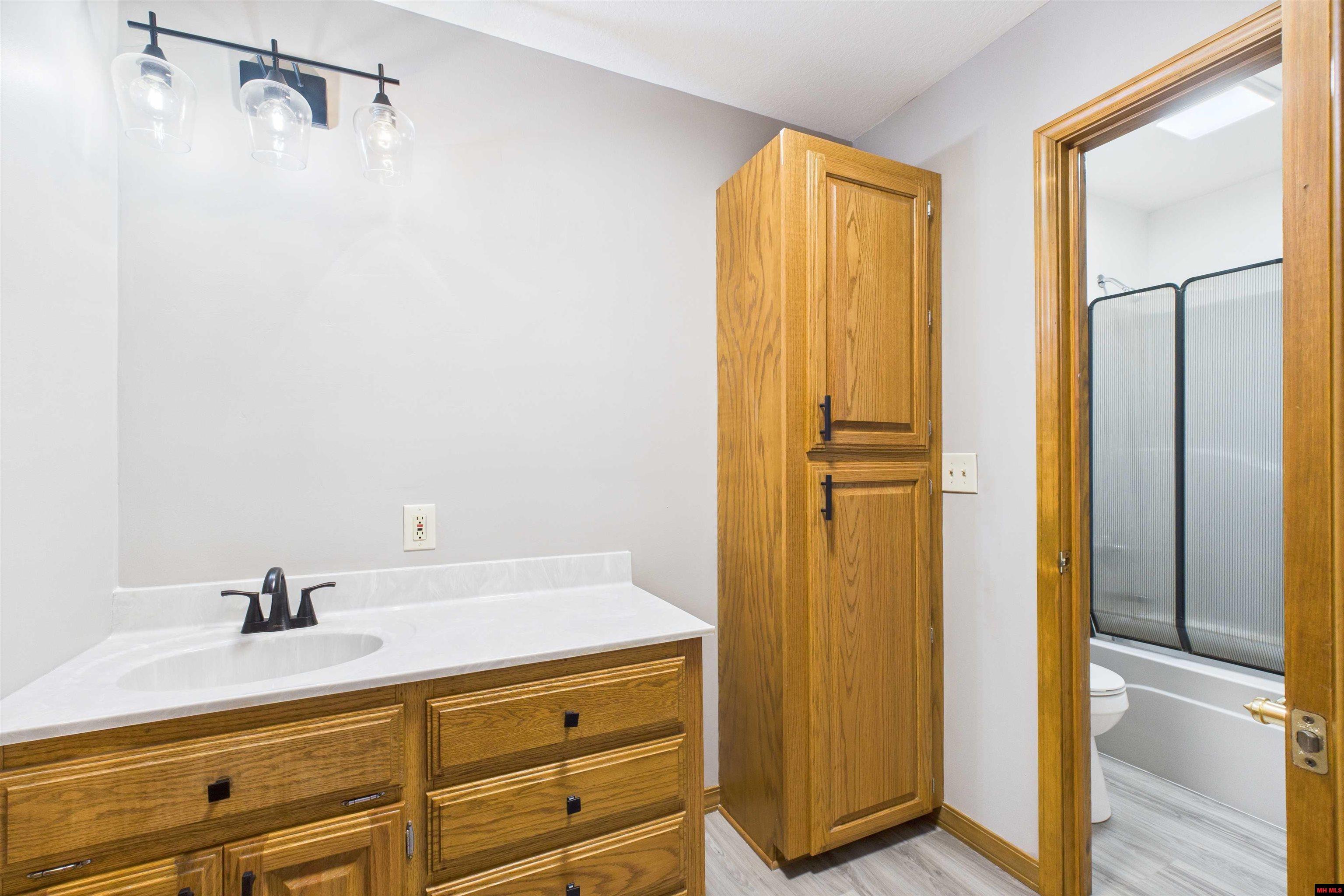 7167 Hwy 62/412 West