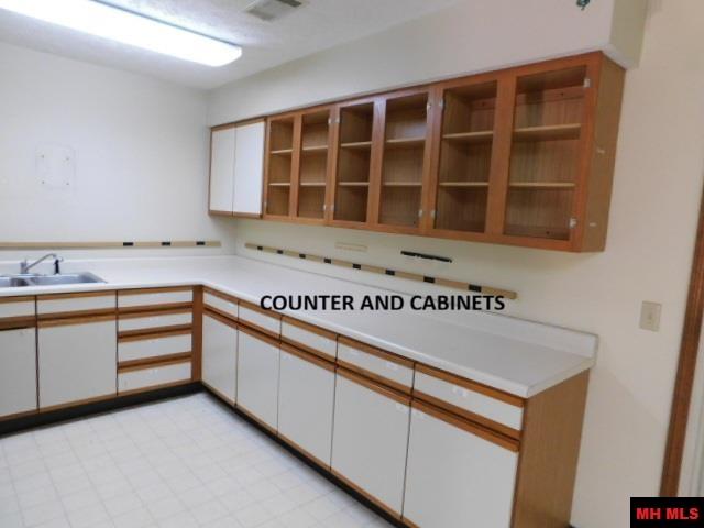 622 Central Boulevard