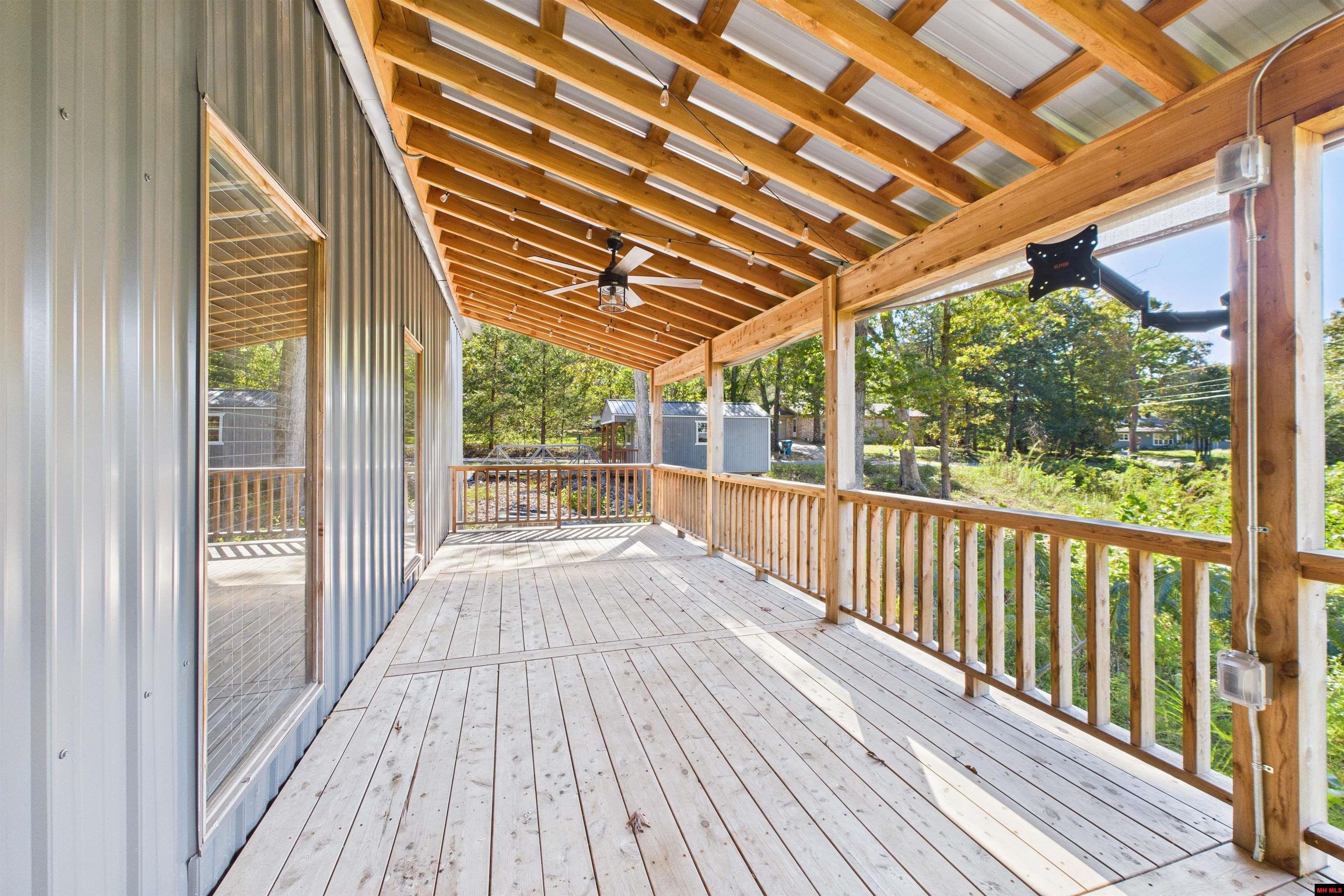 19 Fawn Ridge Circle